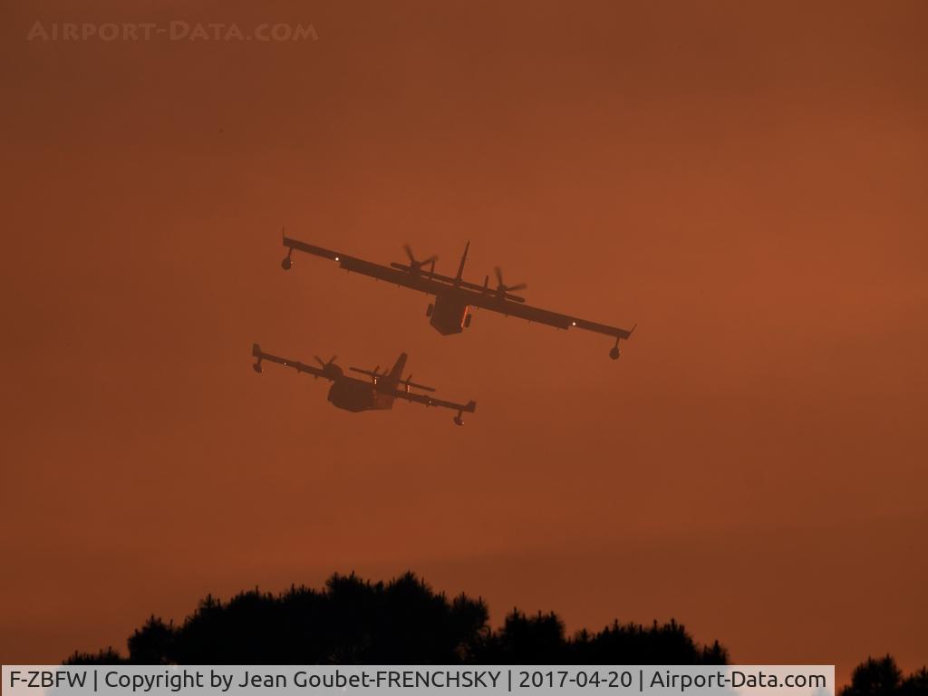 F-ZBFW, 1995 Canadair CL-215-6B11 CL-415 C/N 2014, Pélican 38 et 33, Parempuyre fire