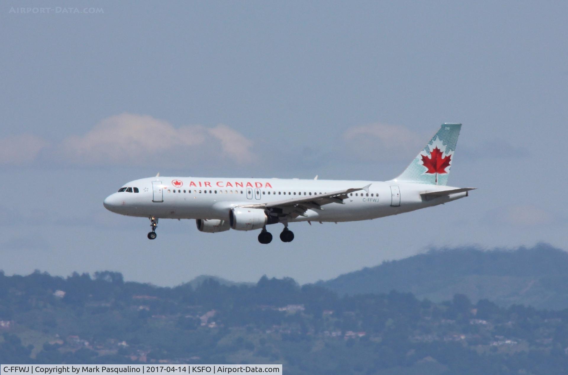 C-FFWJ, 1990 Airbus A320-211 C/N 150, Airbus A320