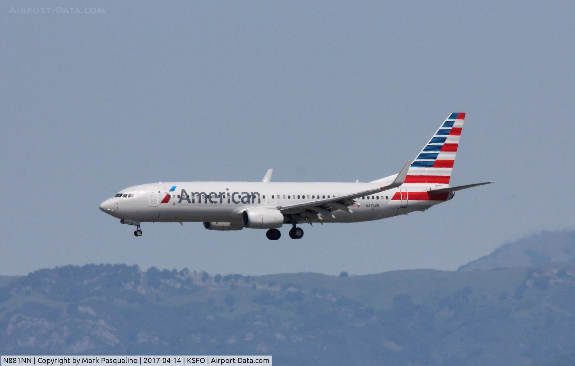 N881NN, Boeing 737-823 C/N 31135, Boeing 737-800
