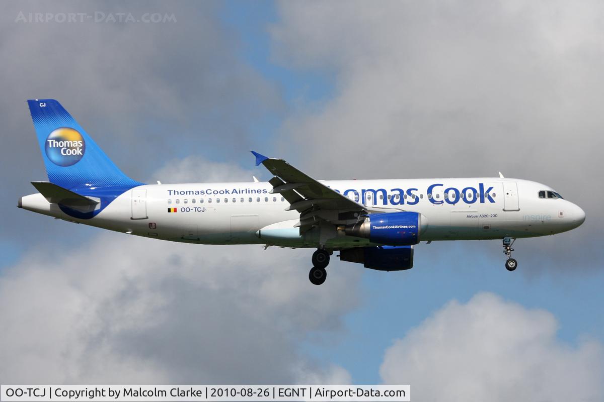 OO-TCJ, 2002 Airbus A320-214 C/N 1787, Airbus A320-214 on Approach to Newcastle Airport UK. August 26th 2010.