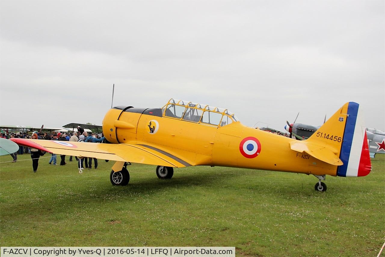 F-AZCV, 1951 North American T-6G Texan C/N 182-143, North American T-6G Texan, Static park, La Ferté-Alais airfield (LFFQ) Air show 2016