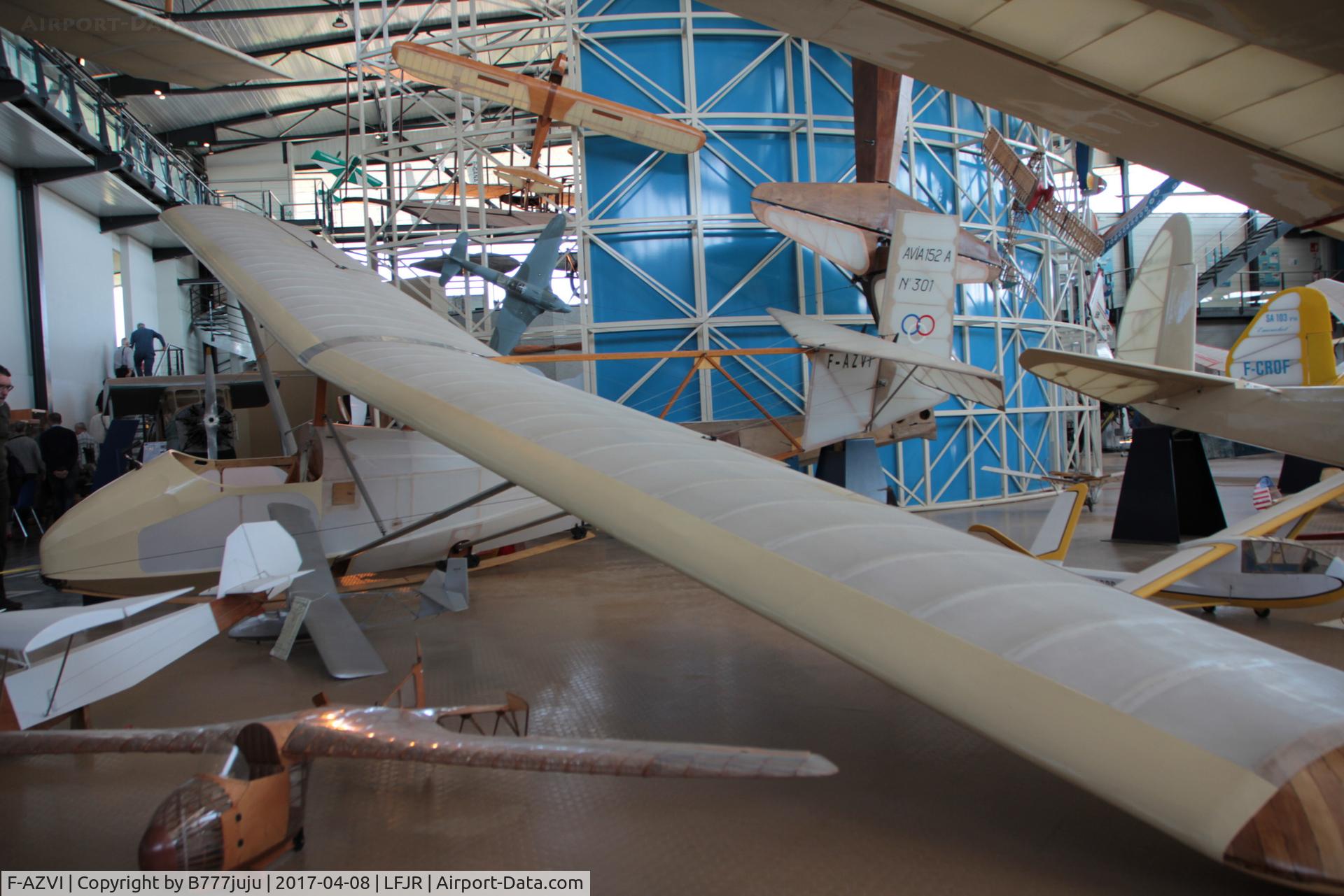 F-AZVI, Avia 152a C/N 301, on display