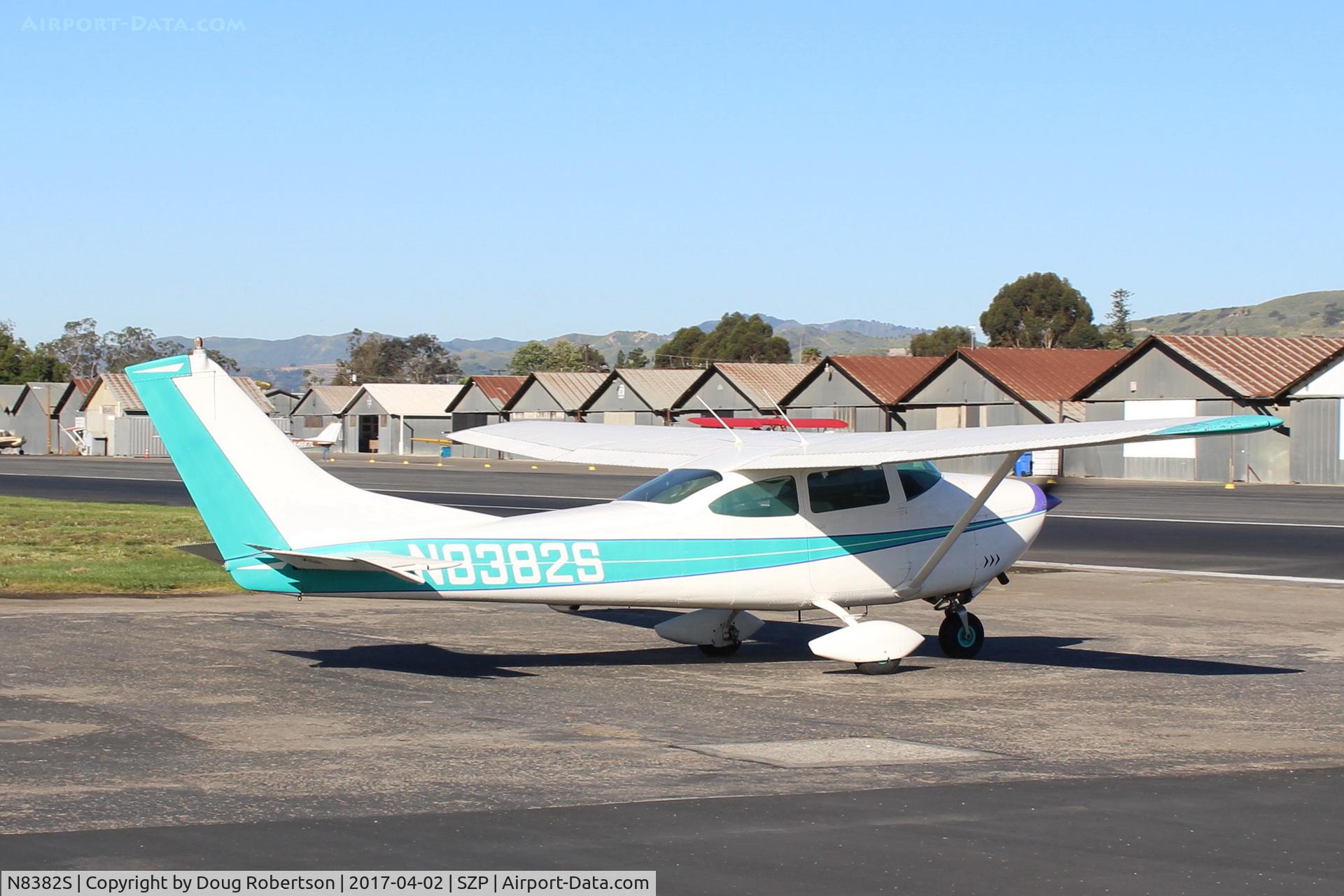 N8382S, 1965 Cessna 182H Skylane C/N 18256482, 1965 Cessna 182H SKYLANE, Continental O-470-R 230 Hp, taxi to Rwy 04