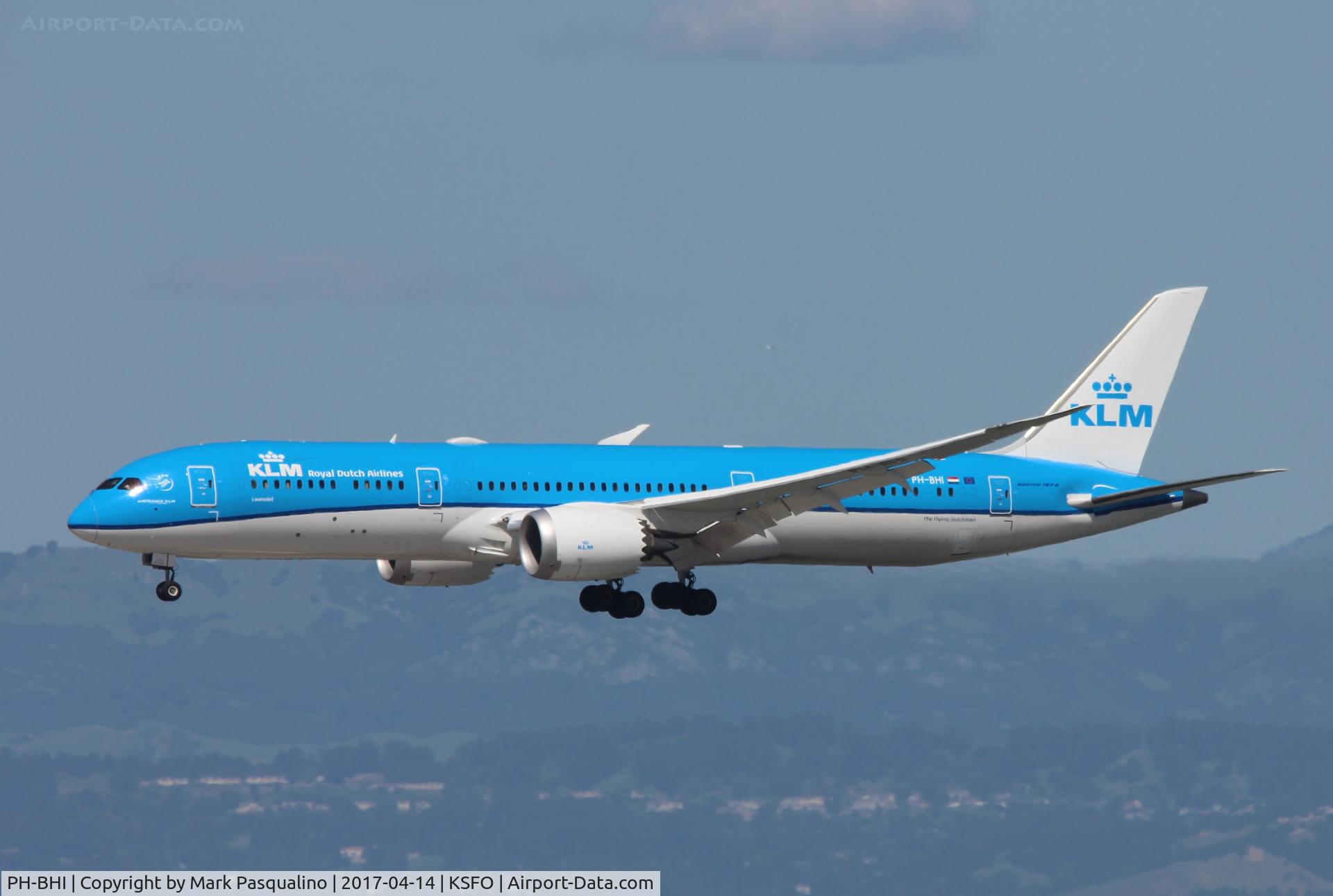 PH-BHI, 2016 Boeing 787-9 Dreamliner C/N 38755, Boeing 787-9
