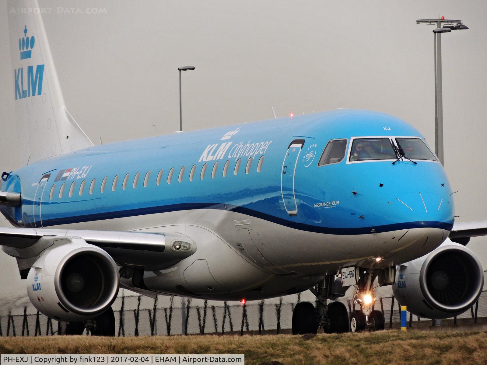 PH-EXJ, 2016 Embraer 175LR (ERJ-170-200LR) C/N 17000597, KLM embrear on quebec