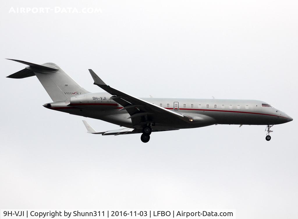 9H-VJI, 2013 Bombardier BD-700-1A10 Global 6000 C/N 9593, Landing rwy 14R
