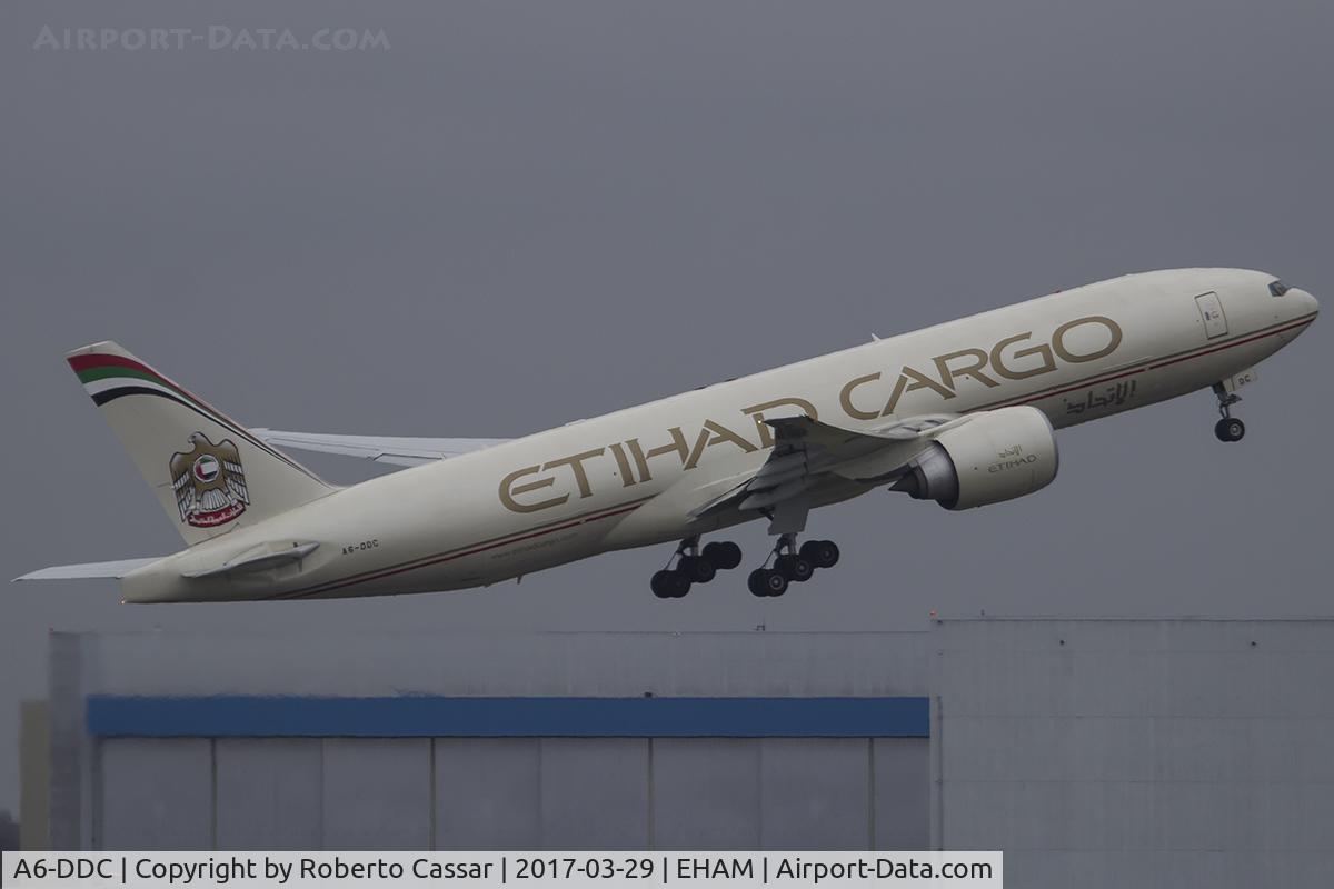 A6-DDC, 2013 Boeing 777-FFX C/N 39691, Amsterdam 2017