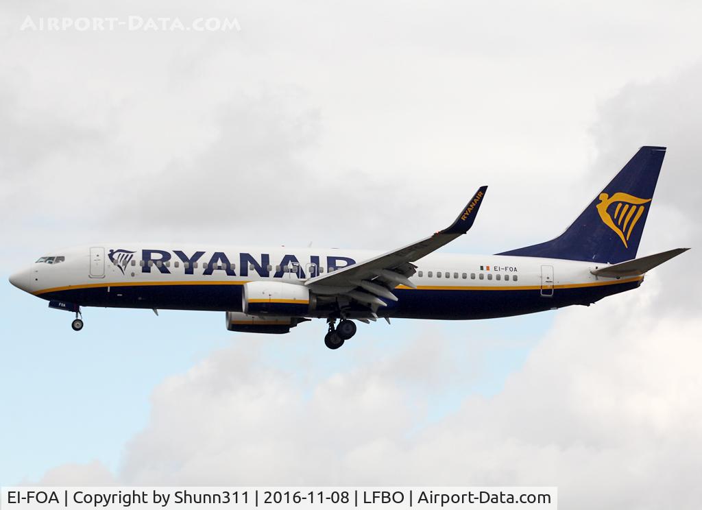 EI-FOA, 2015 Boeing 737-8AS C/N 44708, Landing rwy 32L