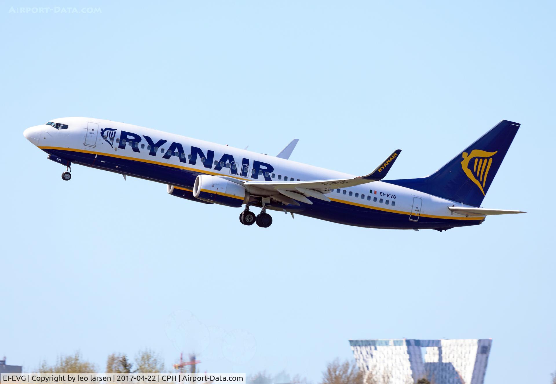 EI-EVG, 2012 Boeing 737-8AS C/N 40292, Copenhagen 22.4.2017
