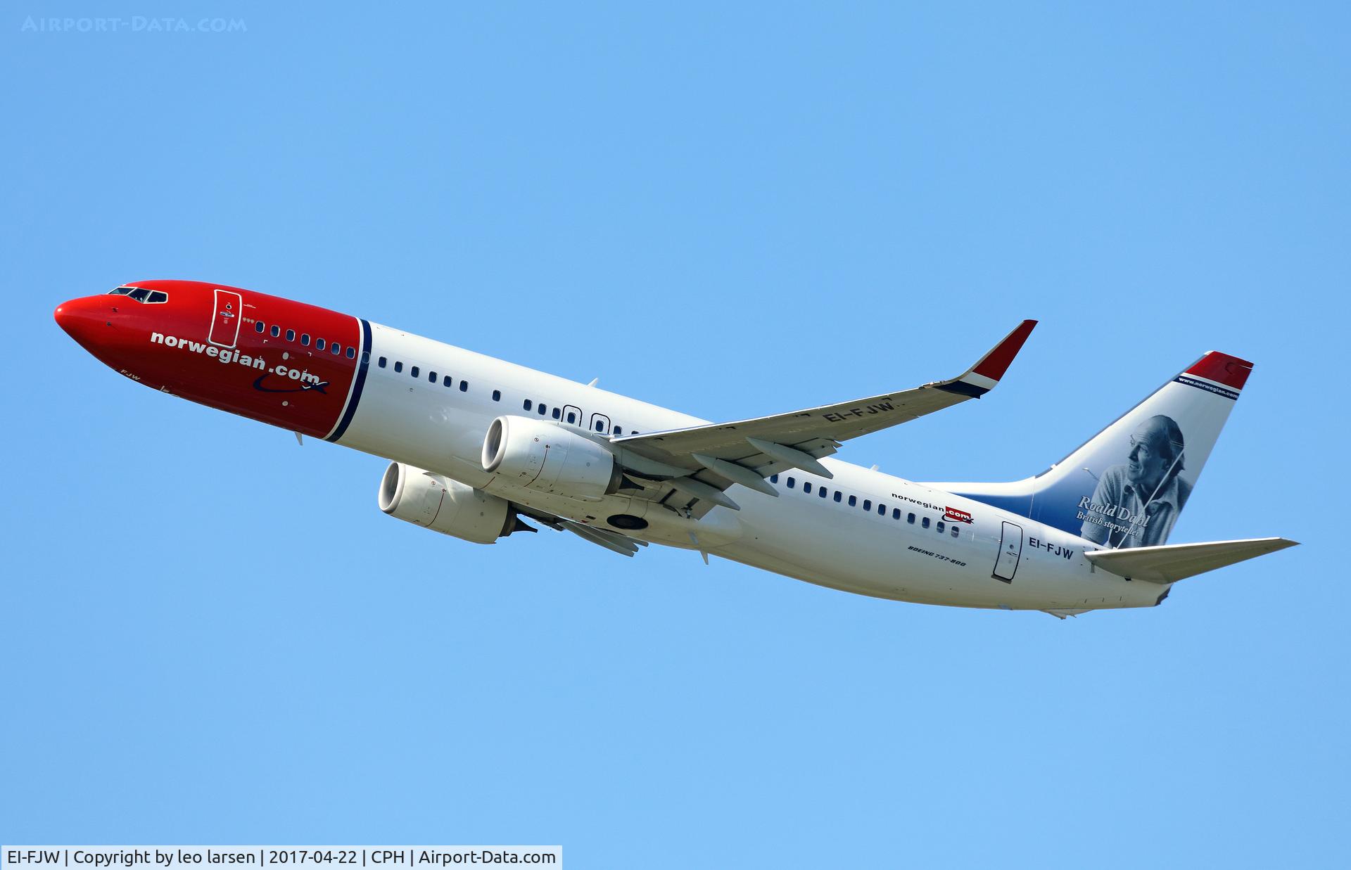 EI-FJW, 2016 Boeing 737-8JP C/N 42286, Copenhagen 22.4.2017 