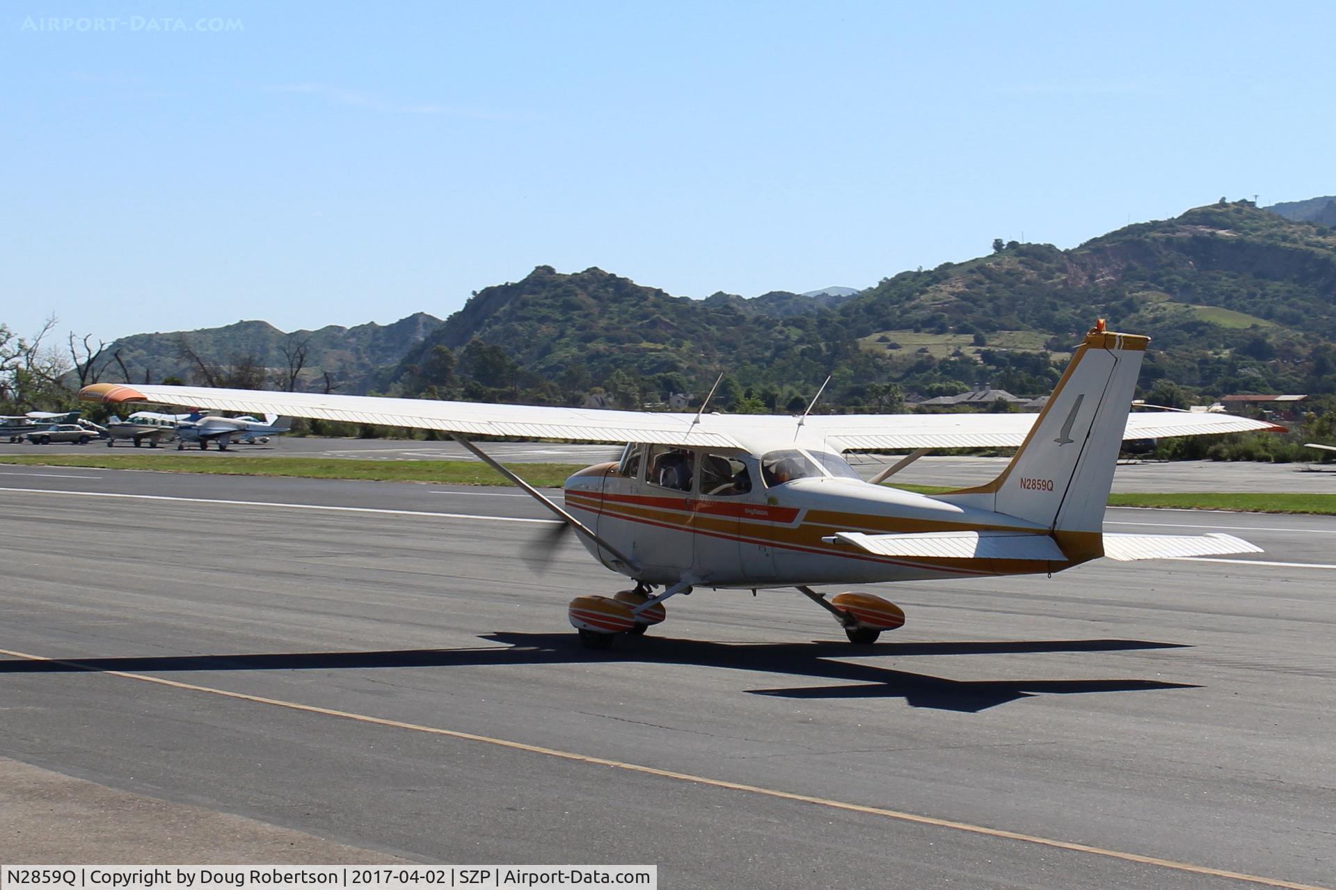 N2859Q, 1971 Cessna 172L C/N 17259859, 1971 Cessna 172L SKYHAWK, Lycoming O-320-E2D 150 Hp, taxi back