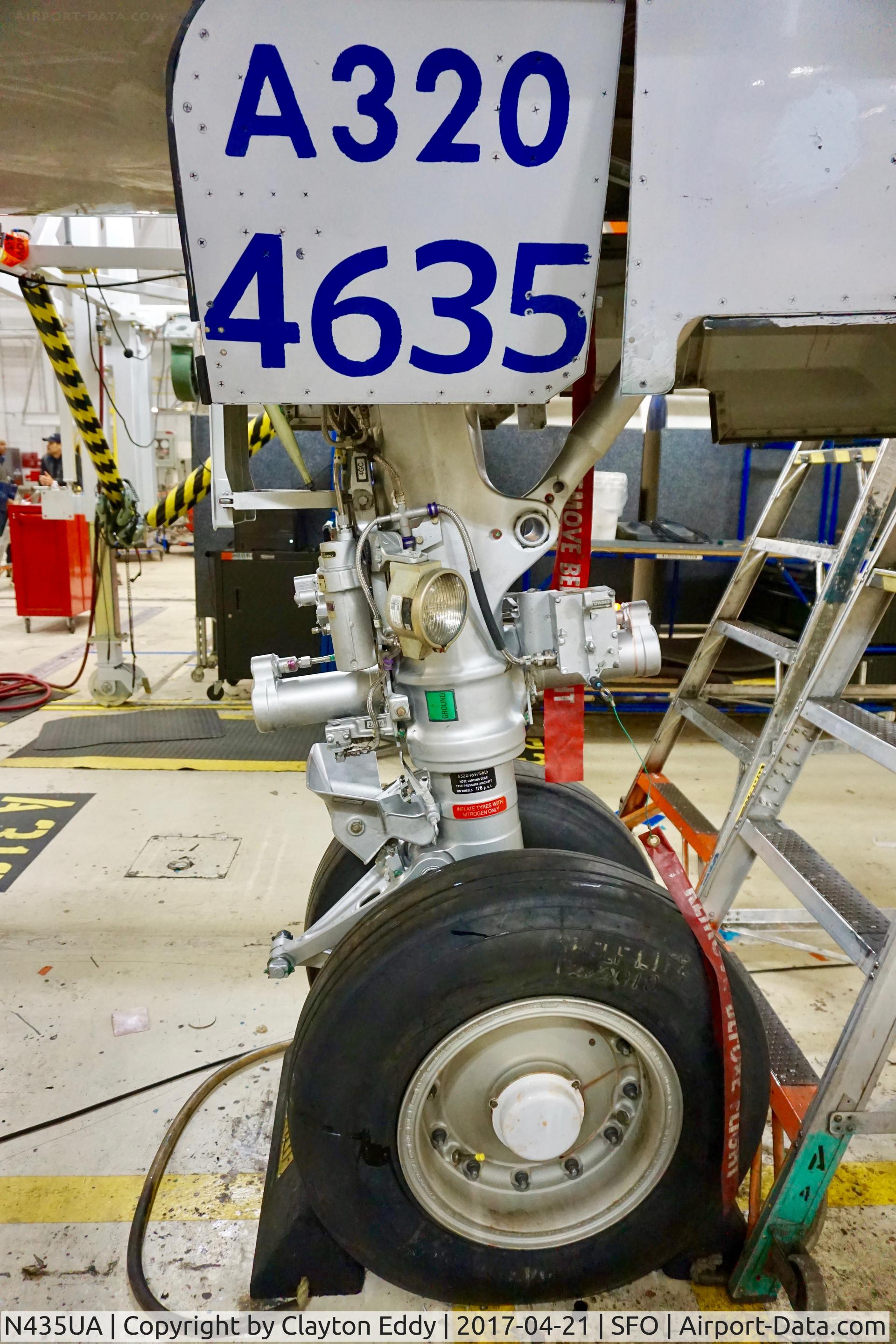 N435UA, 1996 Airbus A320-232 C/N 613, SFO 2017