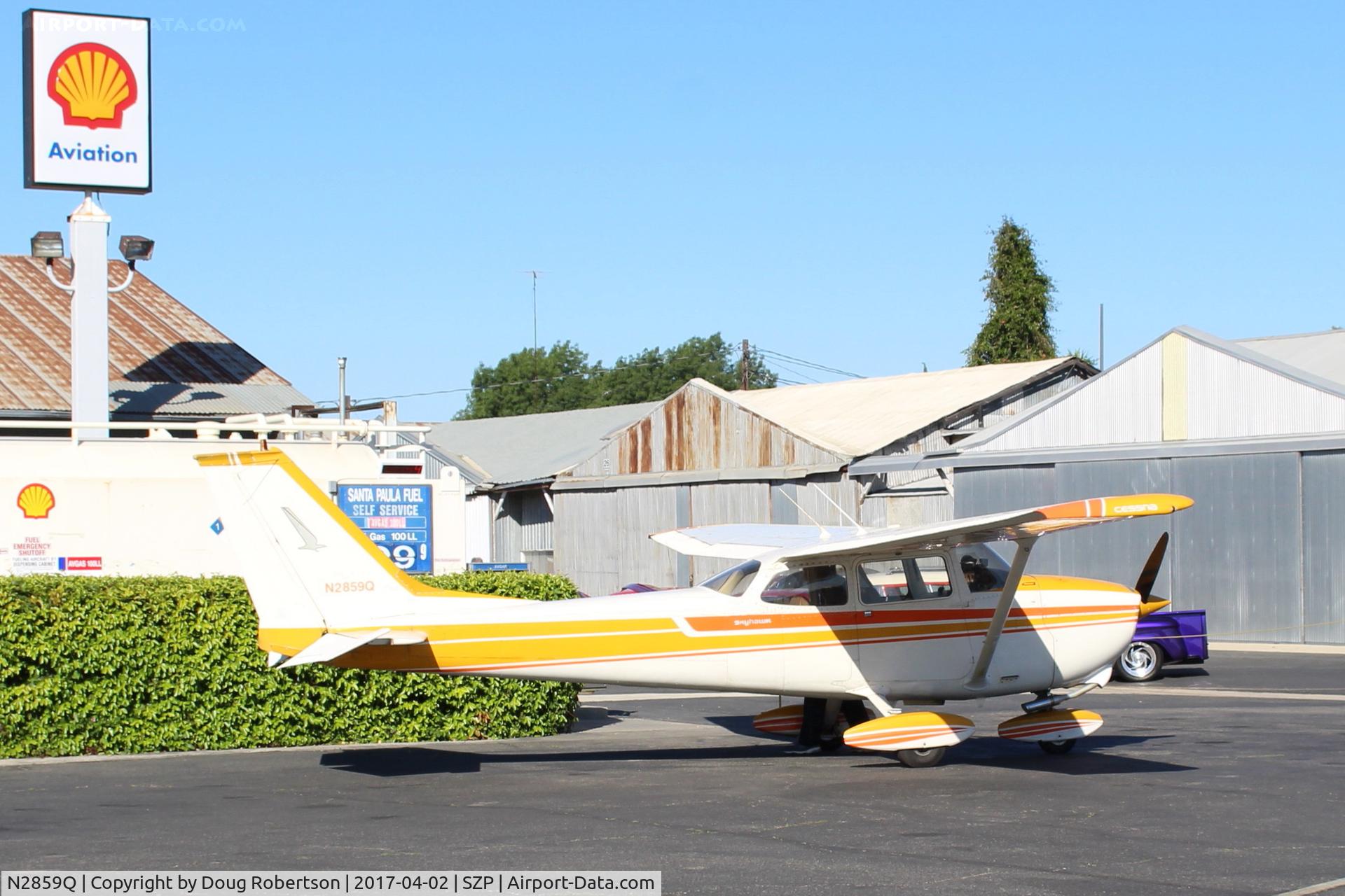 N2859Q, 1971 Cessna 172L C/N 17259859, 1971 Cessna 172L, Lycoming O-320-E2D 150 Hp, at Fuel Dock