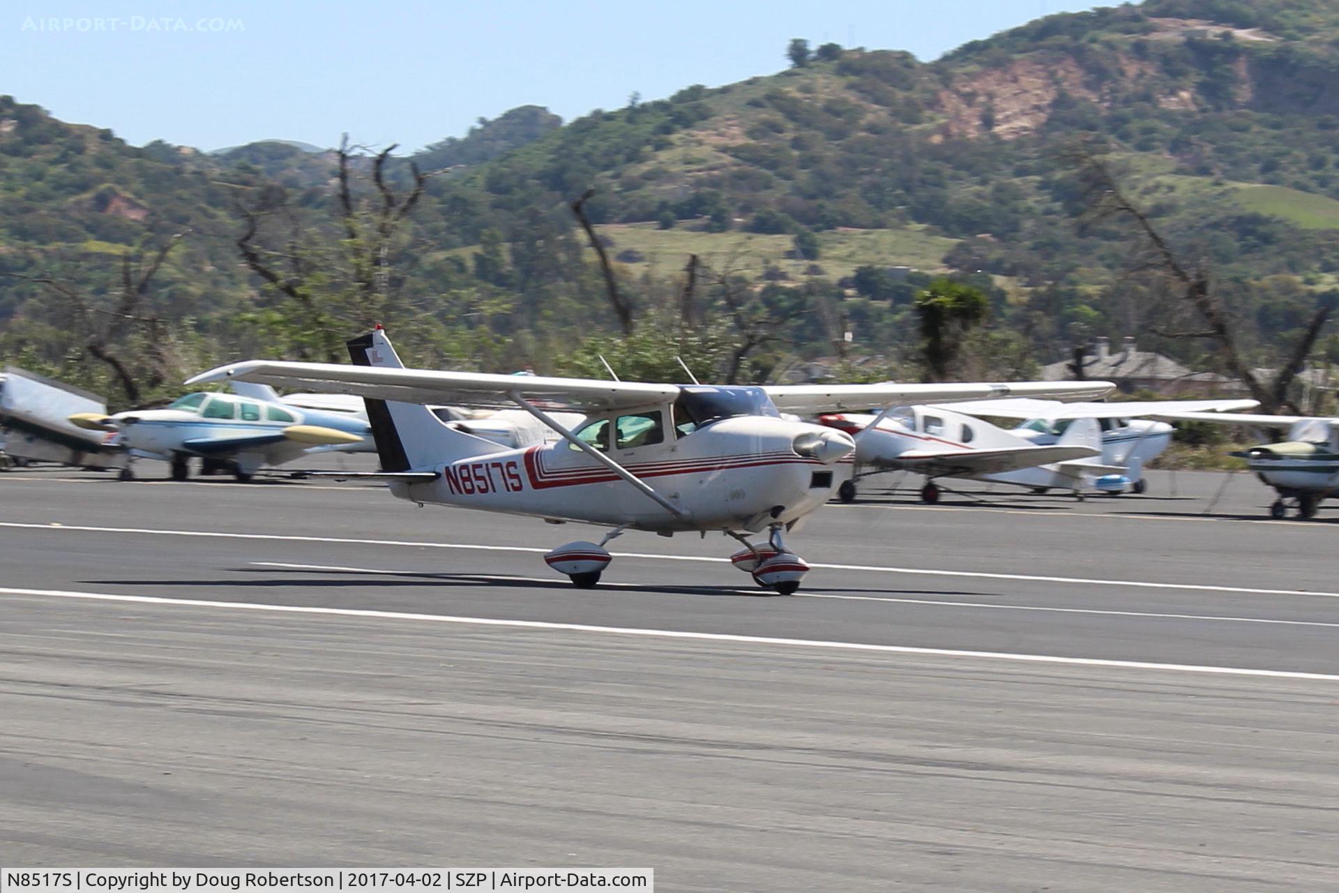N8517S, 1965 Cessna 182H Skylane C/N 18256617, 1965 Cessna 182H SKYLANE, Continental O-470-R 230 Hp, takeoff roll Rwy 22
