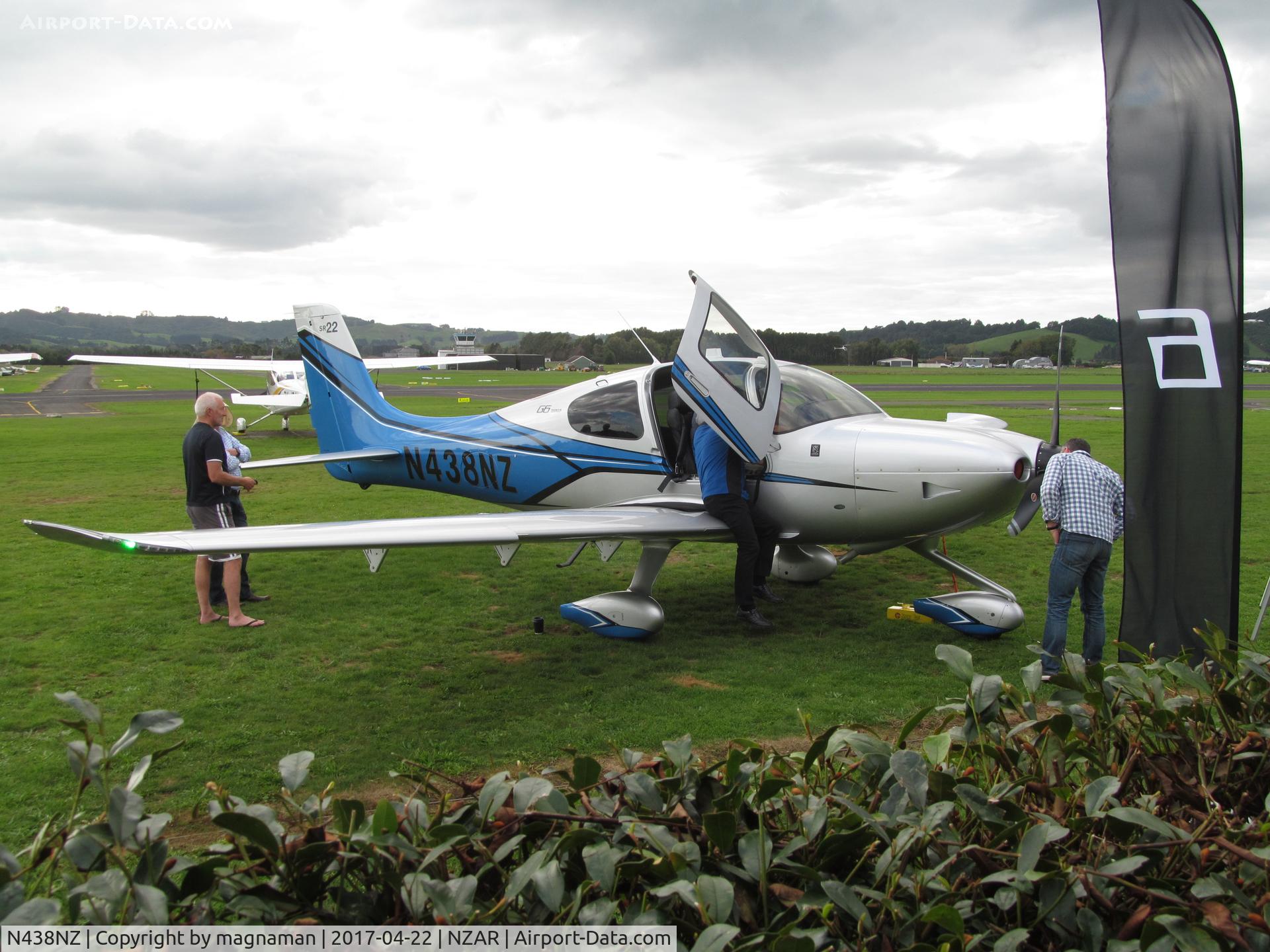 N438NZ, Cirrus SR-22 C/N 4438, On demonstration tour of NZ - hence the reggie