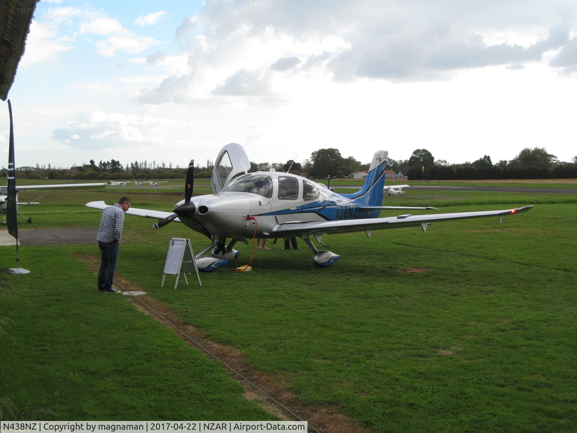 N438NZ, Cirrus SR-22 C/N 4438, at ardmore