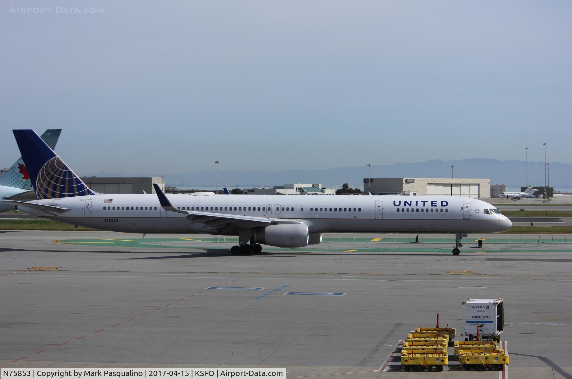 N75853, 2002 Boeing 757-324 C/N 32812, Boeing 757-300