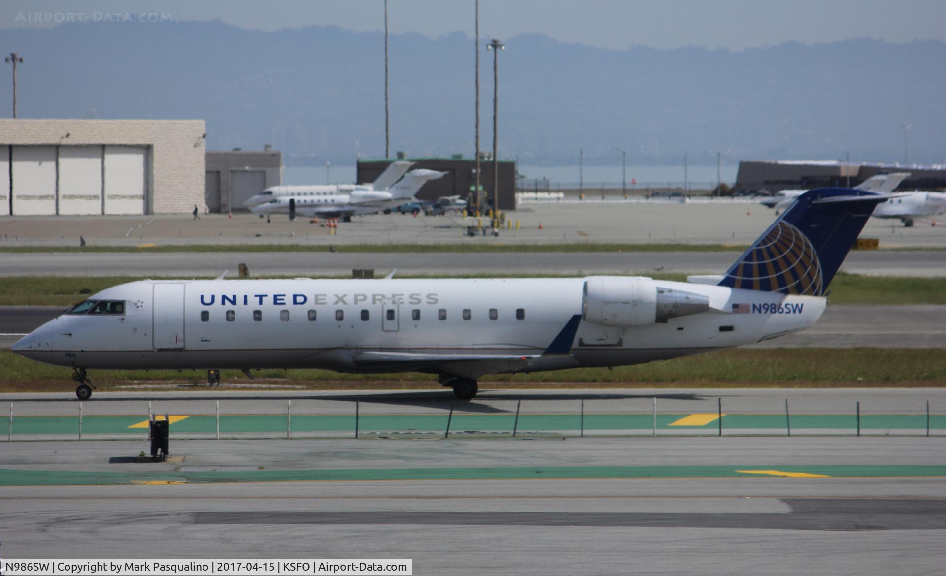 N986SW, 2004 Bombardier CRJ-200ER (CL-600-2B19) C/N 7967, CL-600-2B19