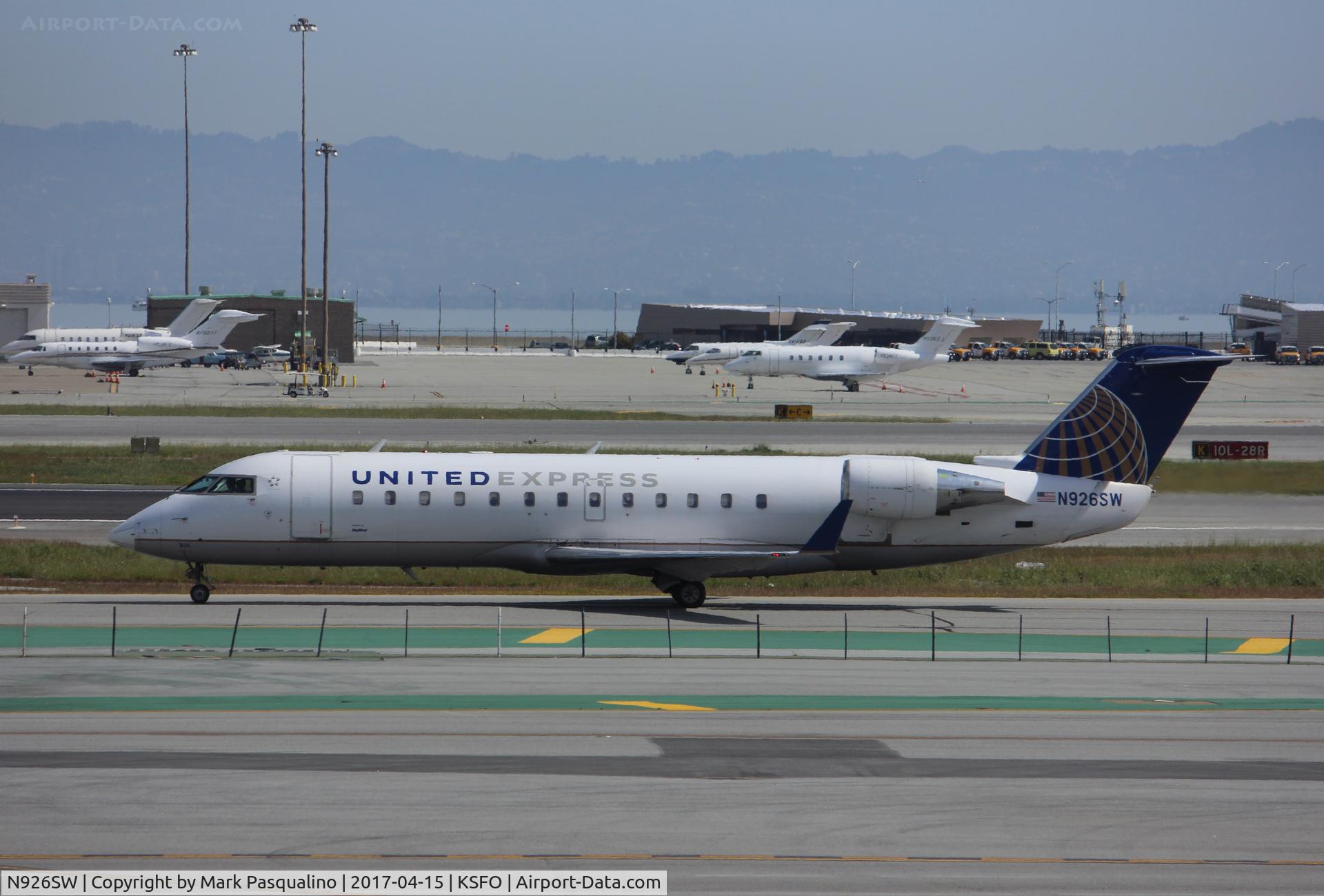 N926SW, 2002 Bombardier CRJ-200LR (CL-600-2B19) C/N 7687, CL-600-2B19