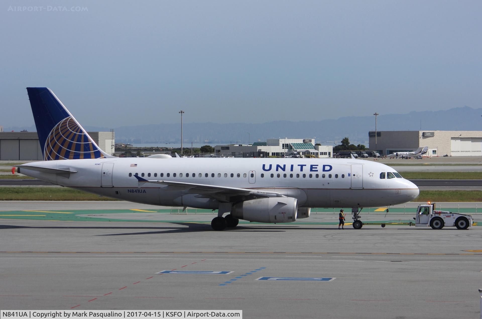 N841UA, 2001 Airbus A319-131 C/N 1545, Airbus A319