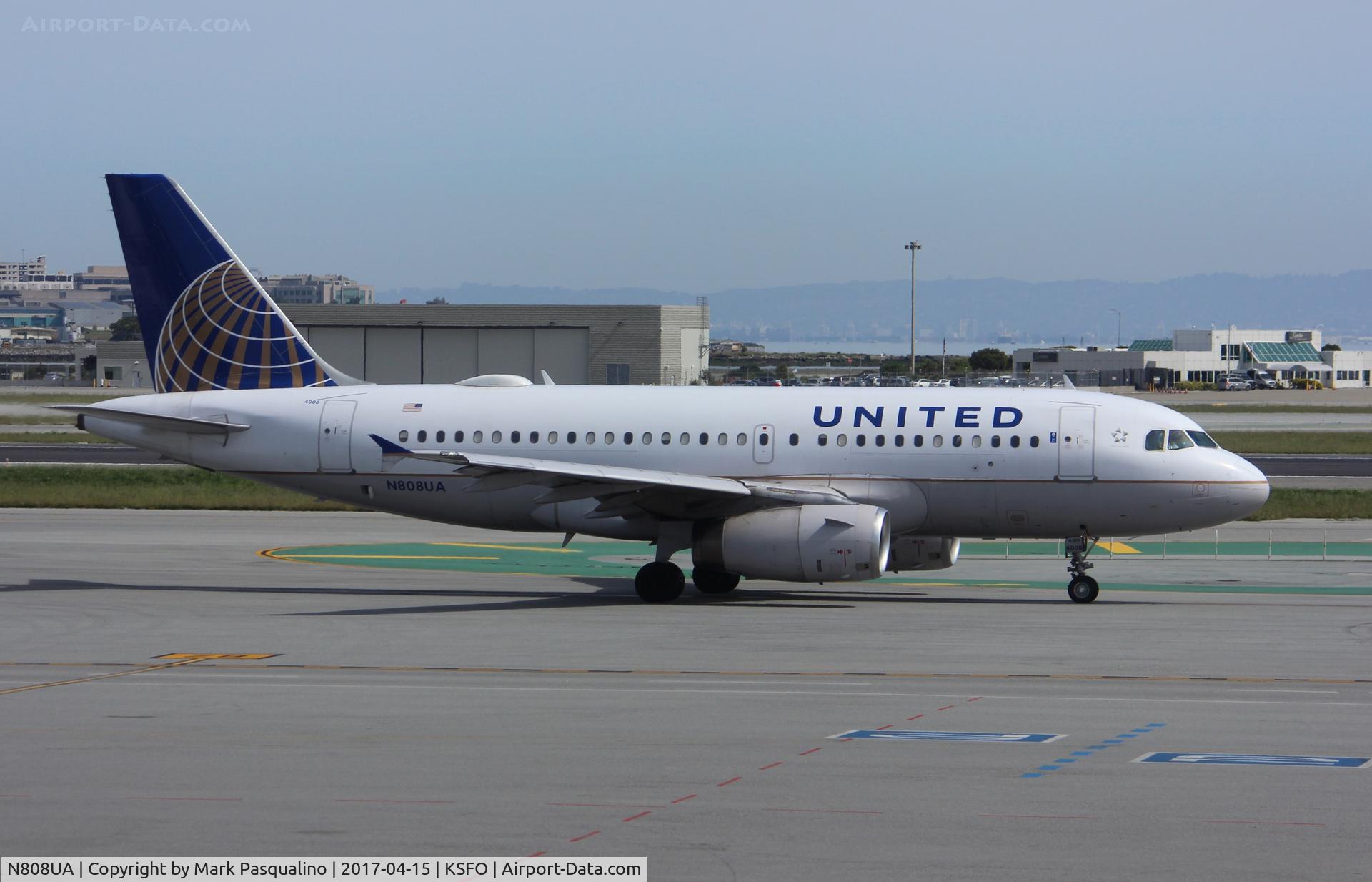 N808UA, 1998 Airbus A319-131 C/N 804, Airbus A319