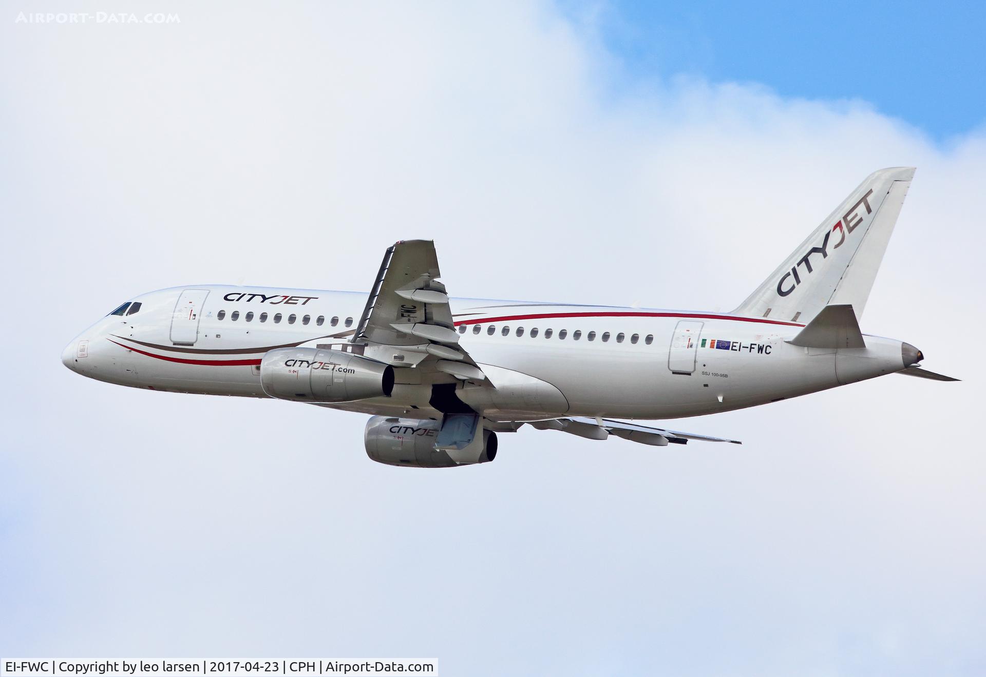 EI-FWC, 2016 Sukhoi SuperJet 100-95B C/N 95111, Copenhagen 23.4.2017