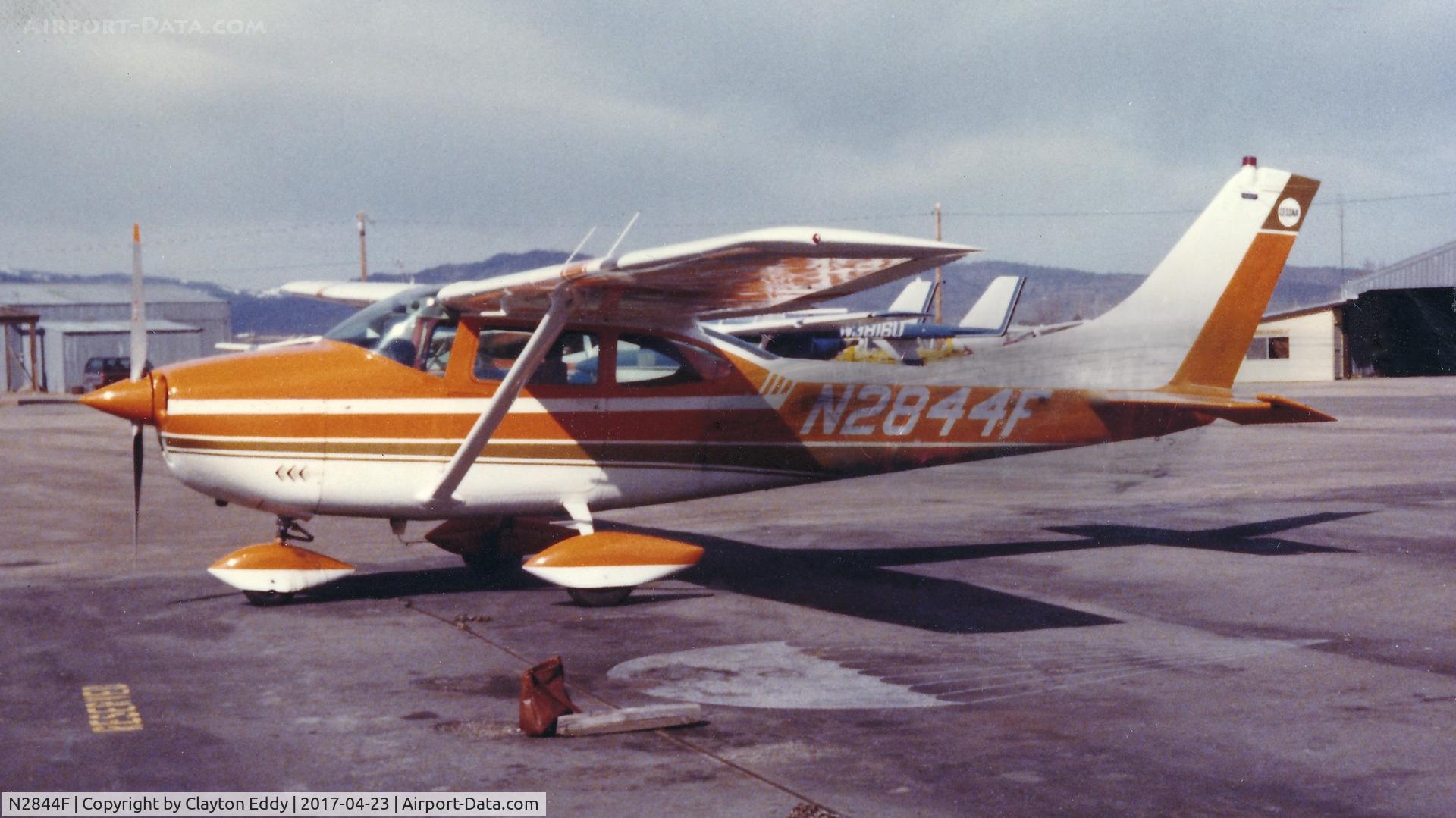 N2844F, 1966 Cessna 182J Skylane C/N 18256944, California
