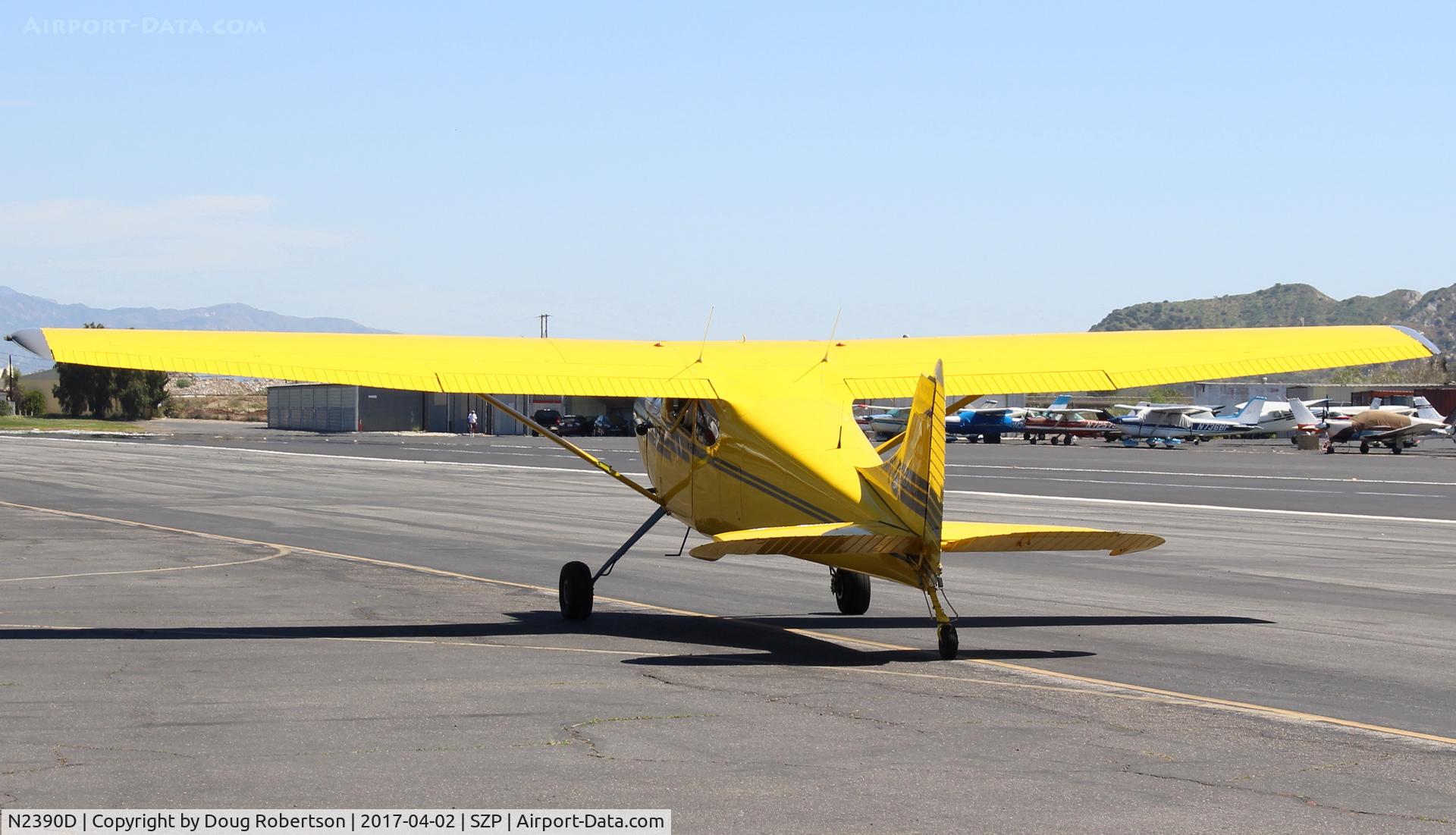 N2390D, 1952 Cessna 170B C/N 20542, 1952 Cessna 170B, Continental C-145 145 Hp, taxi to Rwy 22