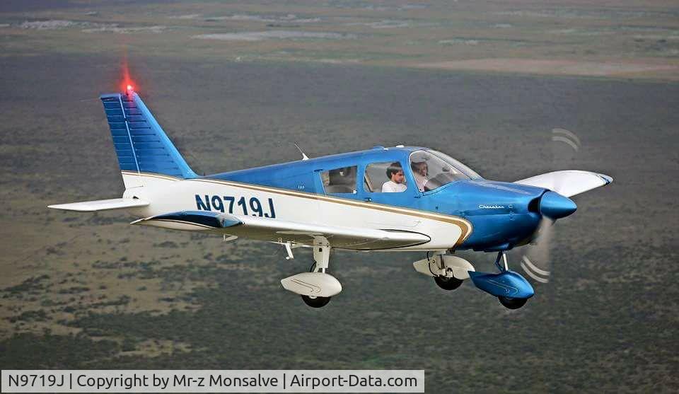 N9719J, Piper PA-28-180 Cherokee C/N 283911, Piper PA-28-180