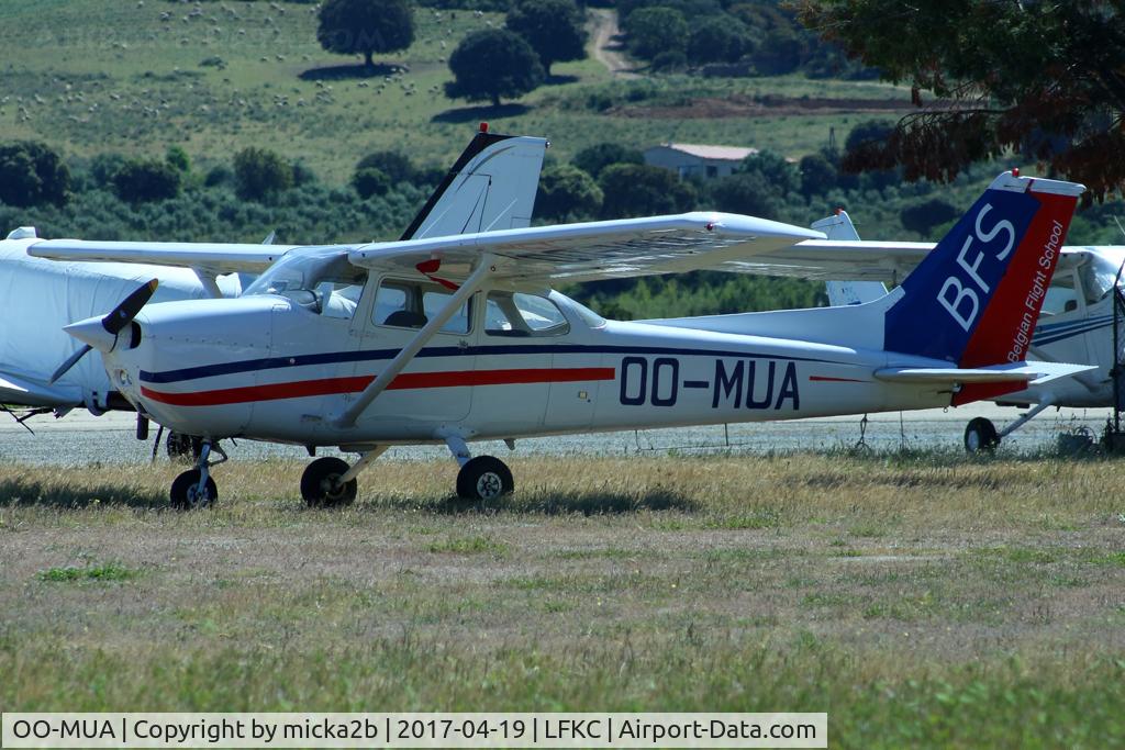 OO-MUA, 1979 Reims F172N II Skyhawk C/N 1801, Parked