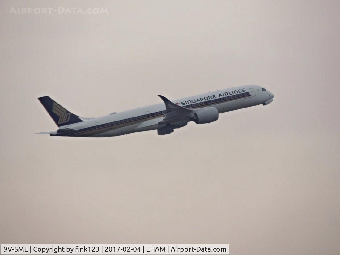 9V-SME, 2016 Airbus A350-941 C/N 041, SINGAPORE AIRLINES a350 after takeoff