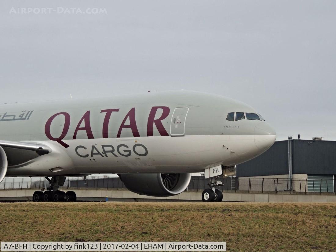 A7-BFH, 2015 Boeing 777-FDZ C/N 42298, QATAR CARGO over quebec