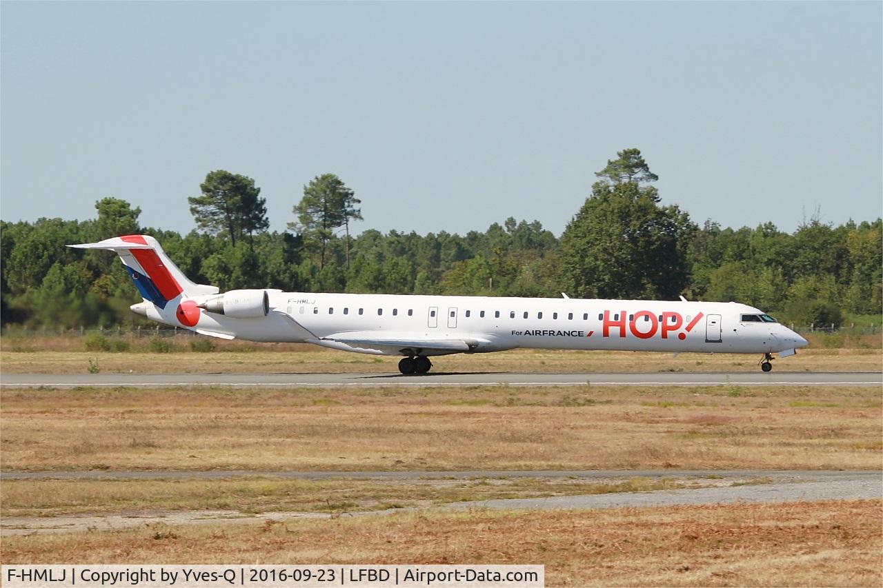F-HMLJ, 2011 Bombardier CRJ-1000EL NG (CL-600-2E25) C/N 19015, Bombardier CRJ-1000EL NG, Take off run rwy 05, Bordeaux Mérignac airport (LFBD-BOD)