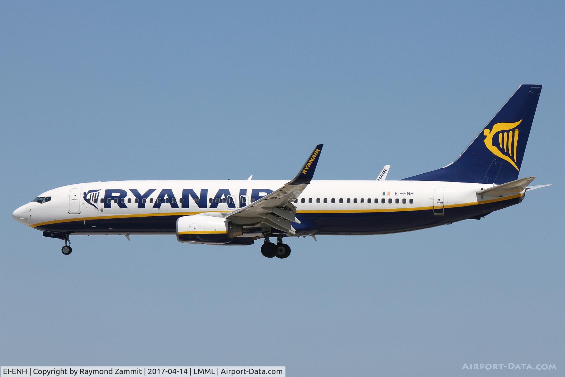 EI-ENH, 2010 Boeing 737-8AS C/N 35033, B737-800 EI-ENH Ryanair