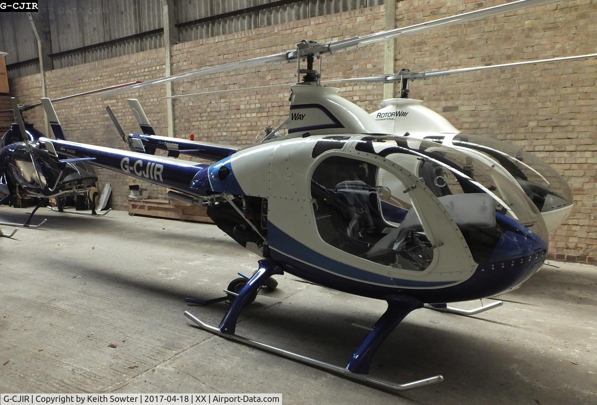 G-CJIR, 1999 Rotorway Exec 162F C/N 6169/6724, Steet Farm Takeley