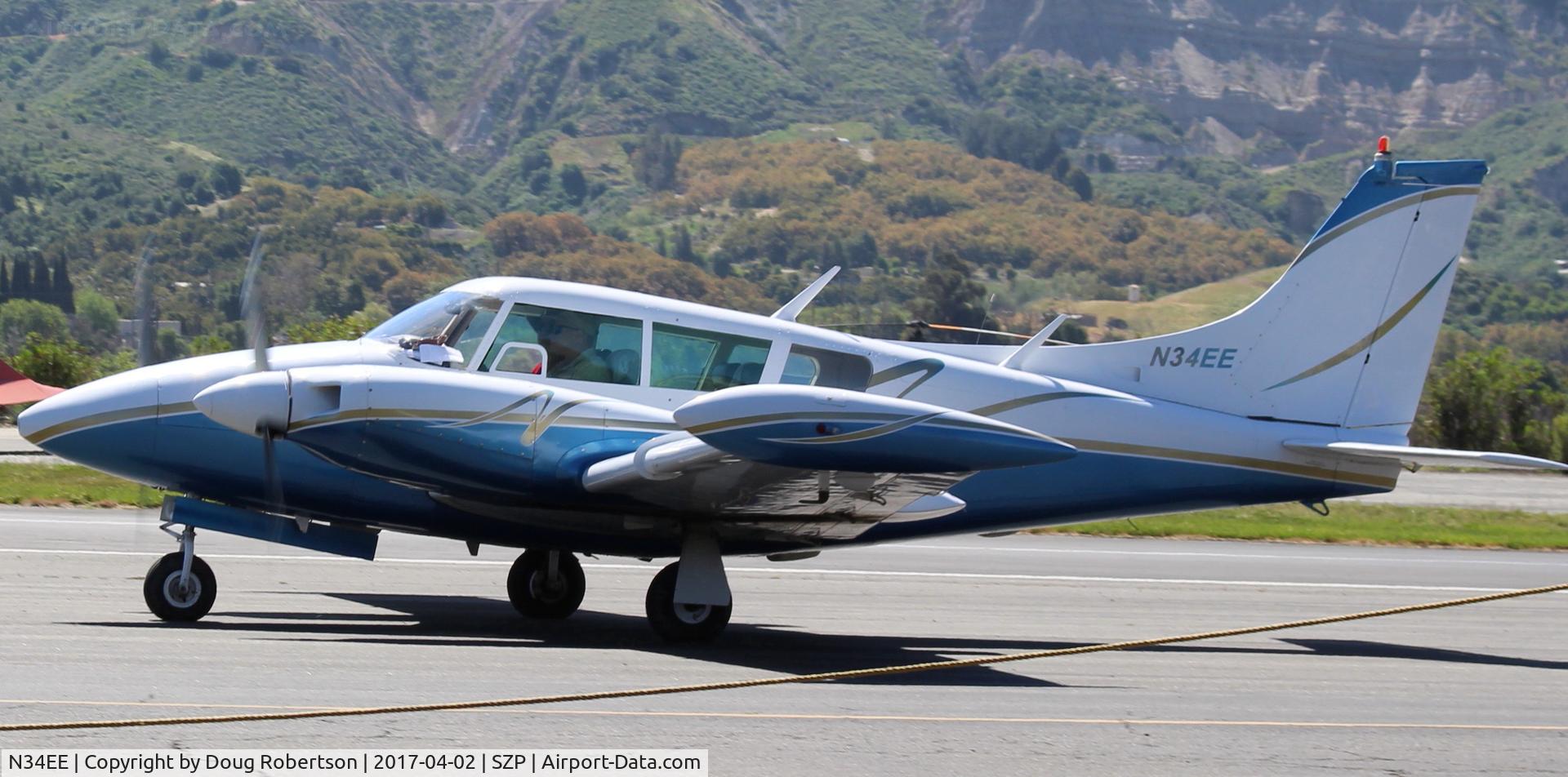 N34EE, 1966 Piper PA-30 Twin Comanche Twin Comanche C/N 30-1138, 1966 Piper PA-30 TWIN COMANCHE, two Lycoming IO-320s 160 Hp each, tip tanks, 6 seat version, taxi
