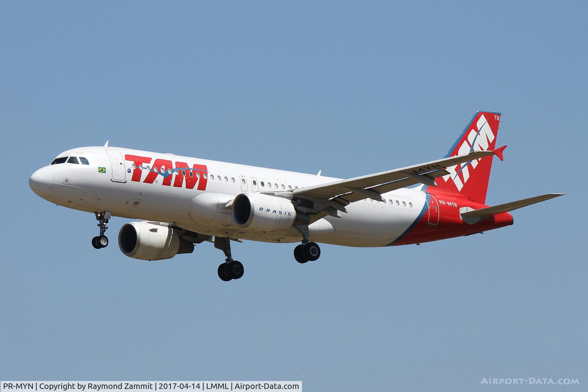 PR-MYN, 2011 Airbus A320-214 C/N 4953, A320 PR-MYN TAM Brasil