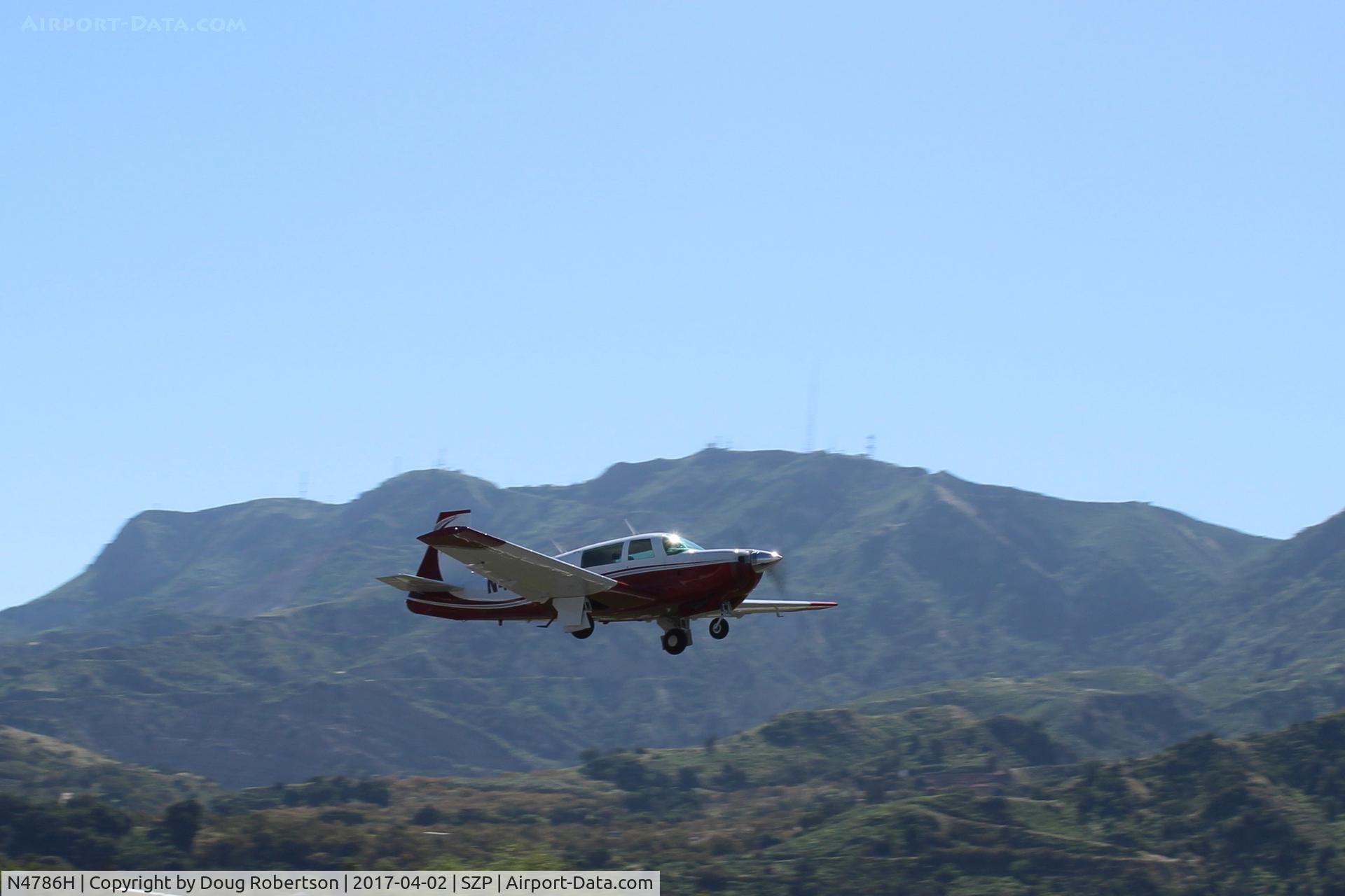 N4786H, 1979 Mooney M20J 201 C/N 24-0876, 1979 Money M20J 201, Lycoming IO-360 A&C 200 Hp, takeoff climb Rwy 22