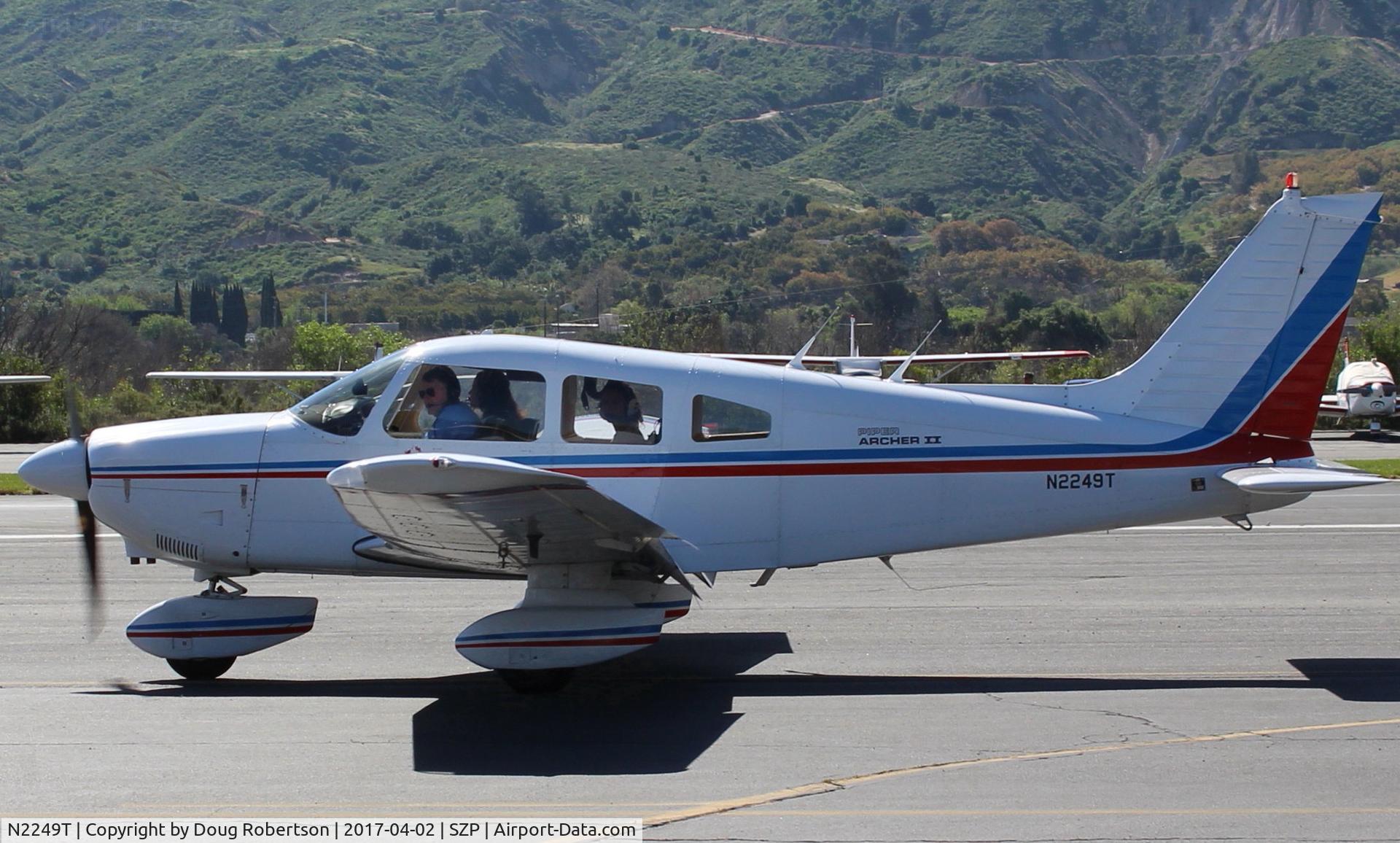 N2249T, 1979 Piper PA-28-181 Archer II C/N 28-7990318, 1979 Piper PA-28-181 ARCHER II, Lycoming O&VO-360 180 Hp, taxi