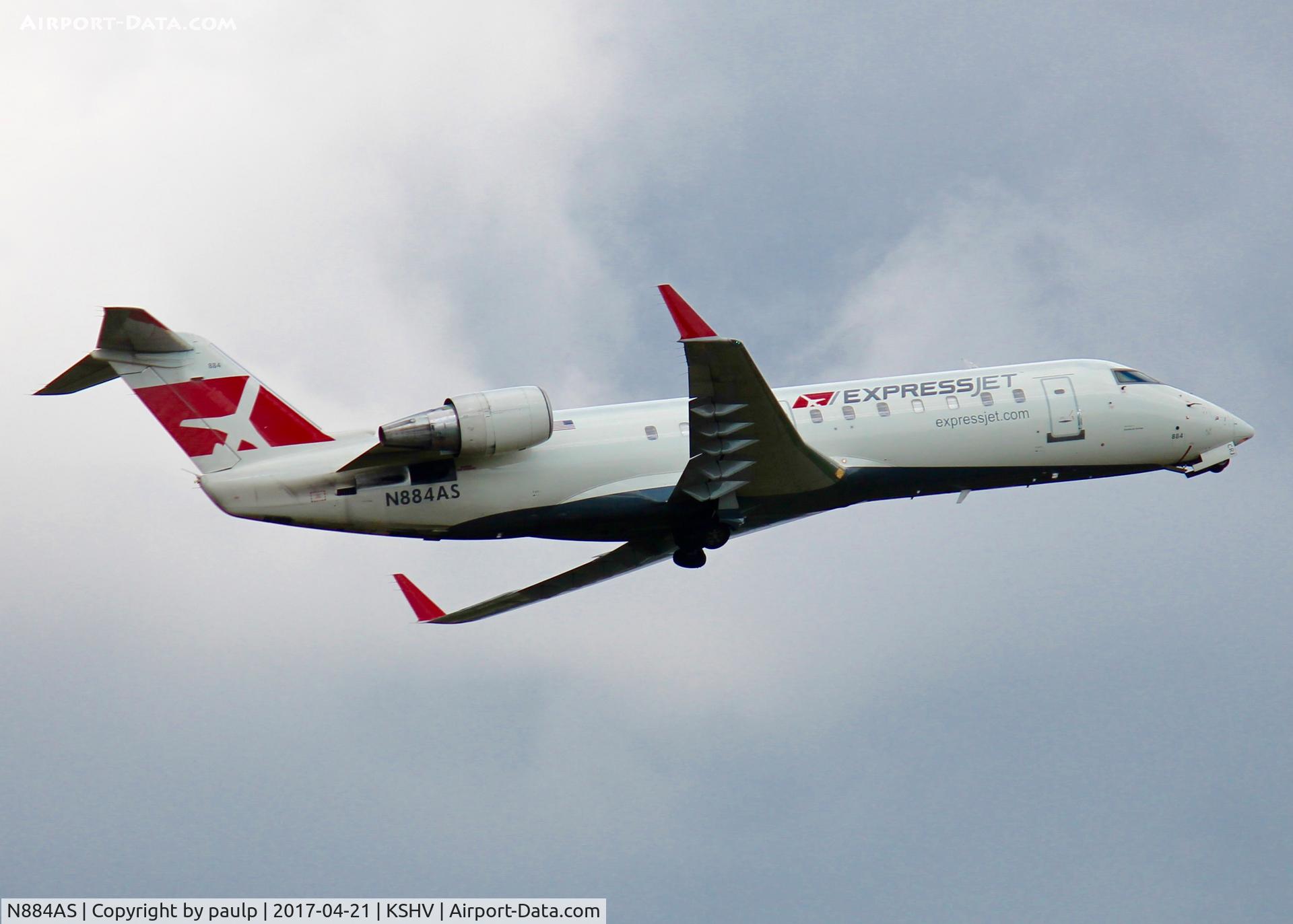 N884AS, 2001 Bombardier CRJ-200ER (CL-600-2B19) C/N 7513, At Shreveport Regional.