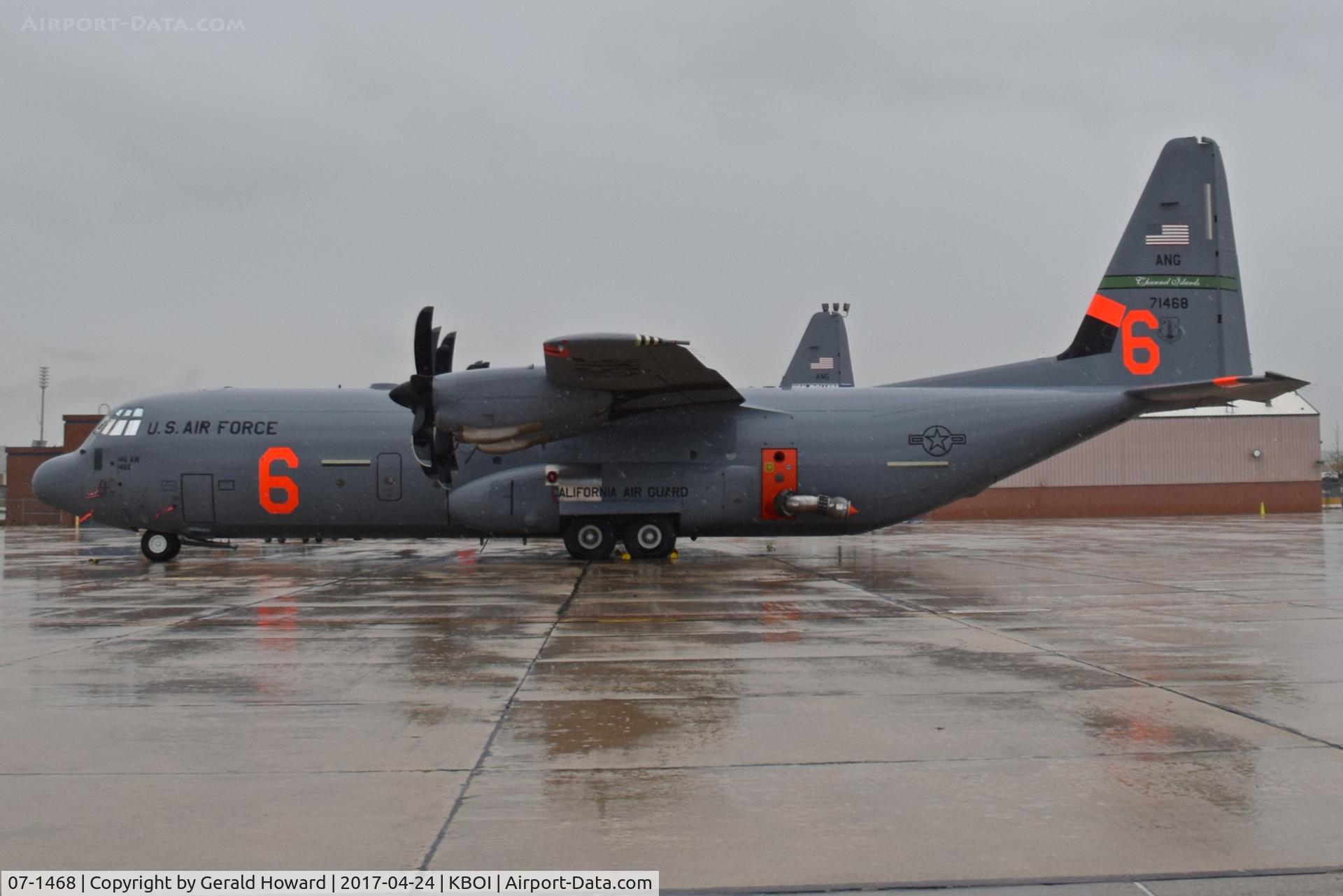 07-1468, 2008 Lockheed Martin C-130J-30 Super Hercules C/N 382-5594, At BOI to train with MAFFS.  146th Air Wing, CA ANG.