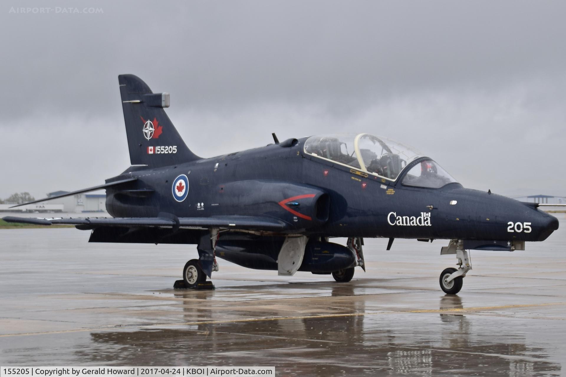 155205, 2000 BAE Systems CT-155 Hawk C/N IT013/699, A wet day on the south GA ramp.  No.2 CFFTS, Moose Jaw, Saskatchewan, Canada.