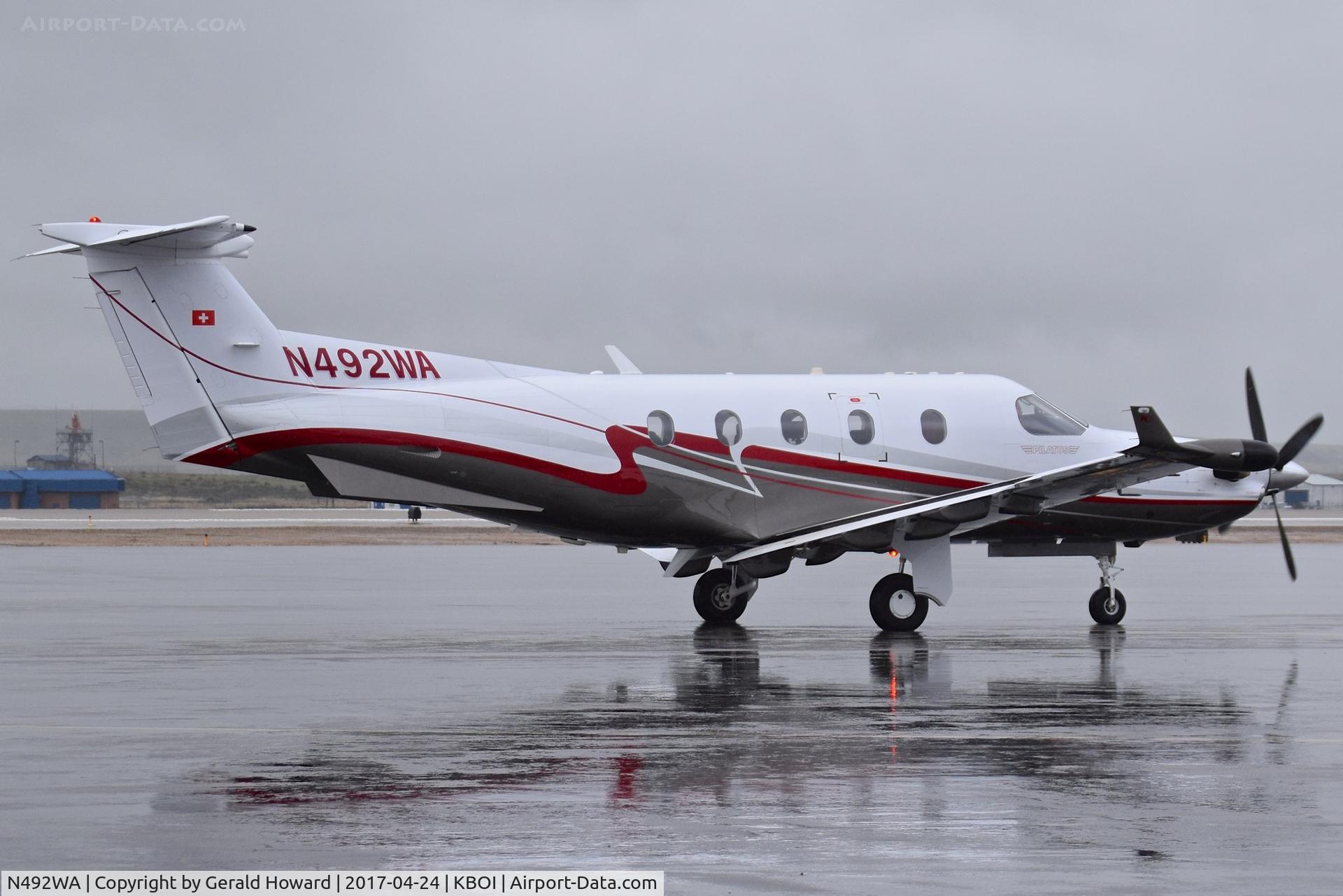 N492WA, 2003 Pilatus PC-12/45 C/N 492, On the airport's compass rose.