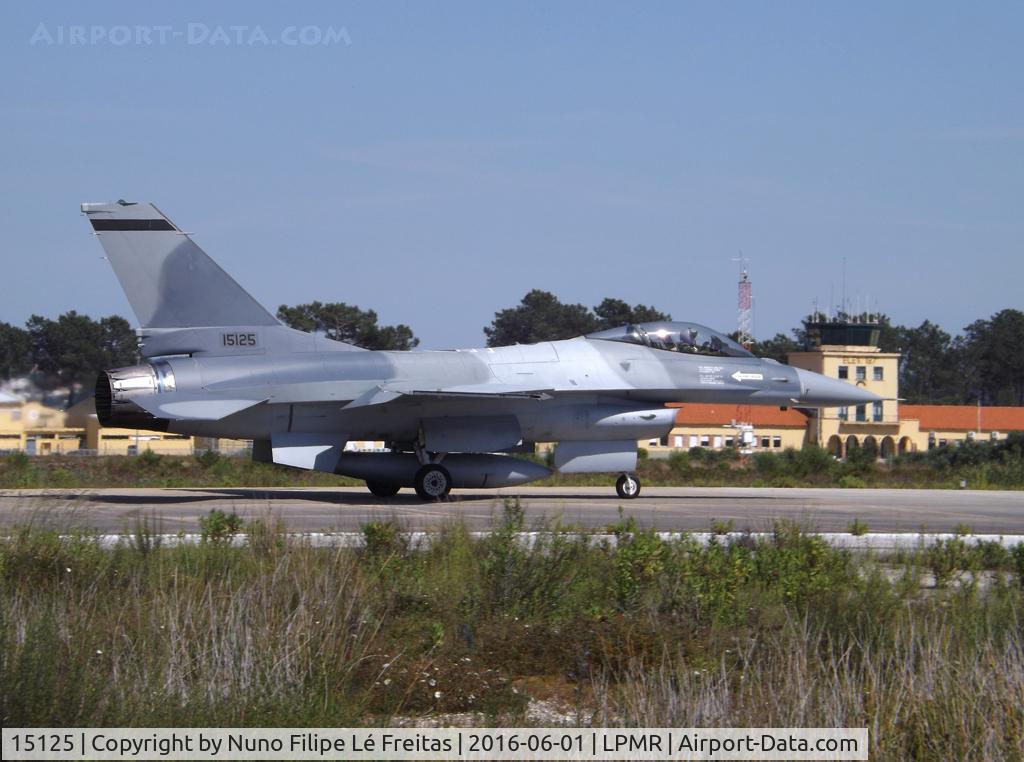 15125, General Dynamics F-16AM Fighting Falcon C/N M17-6/61-541, Sold to Romania. Colour scheme of that Air Force.