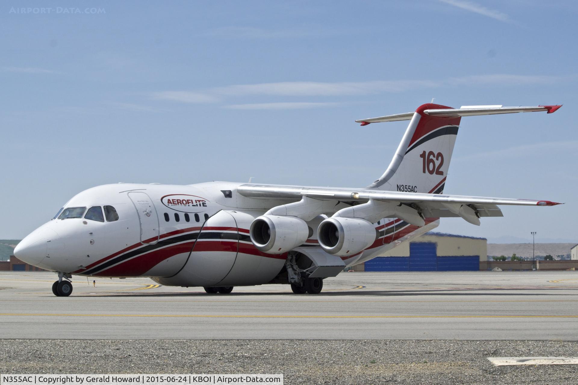 N355AC, 1996 British Aerospace Avro 146-RJ85A C/N E2293, Taxiing on Alpha.