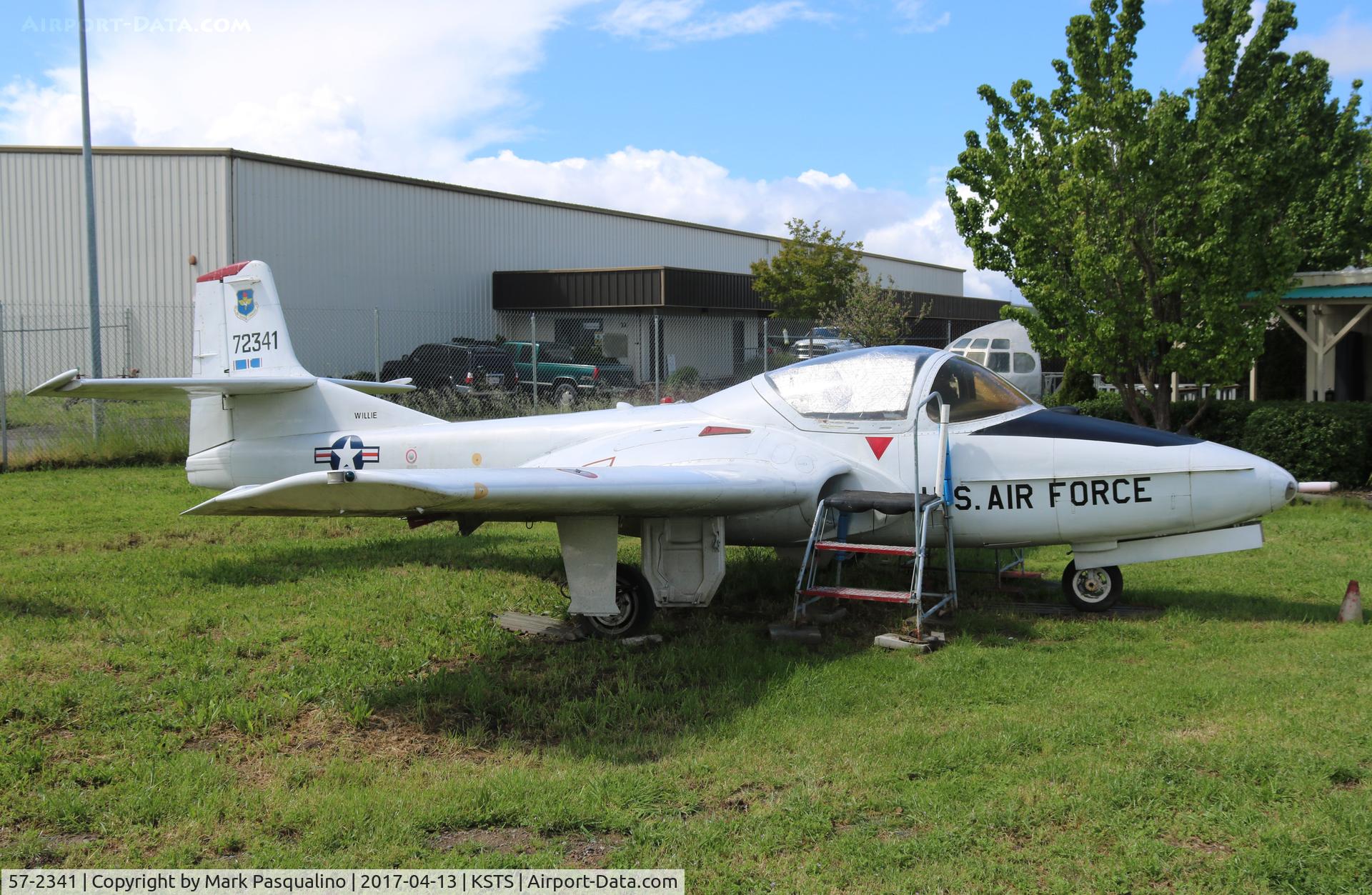 57-2341, 1957 Cessna T-37B Tweety Bird C/N 40274, Cessna T-37B