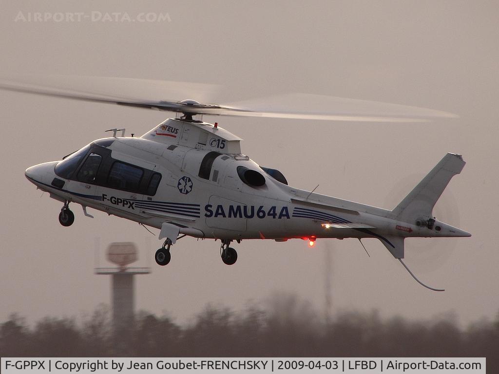 F-GPPX, 2000 Agusta A-109E Power C/N 11085, SAMU 64A
