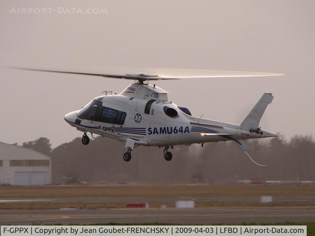 F-GPPX, 2000 Agusta A-109E Power C/N 11085, SAMU 64A