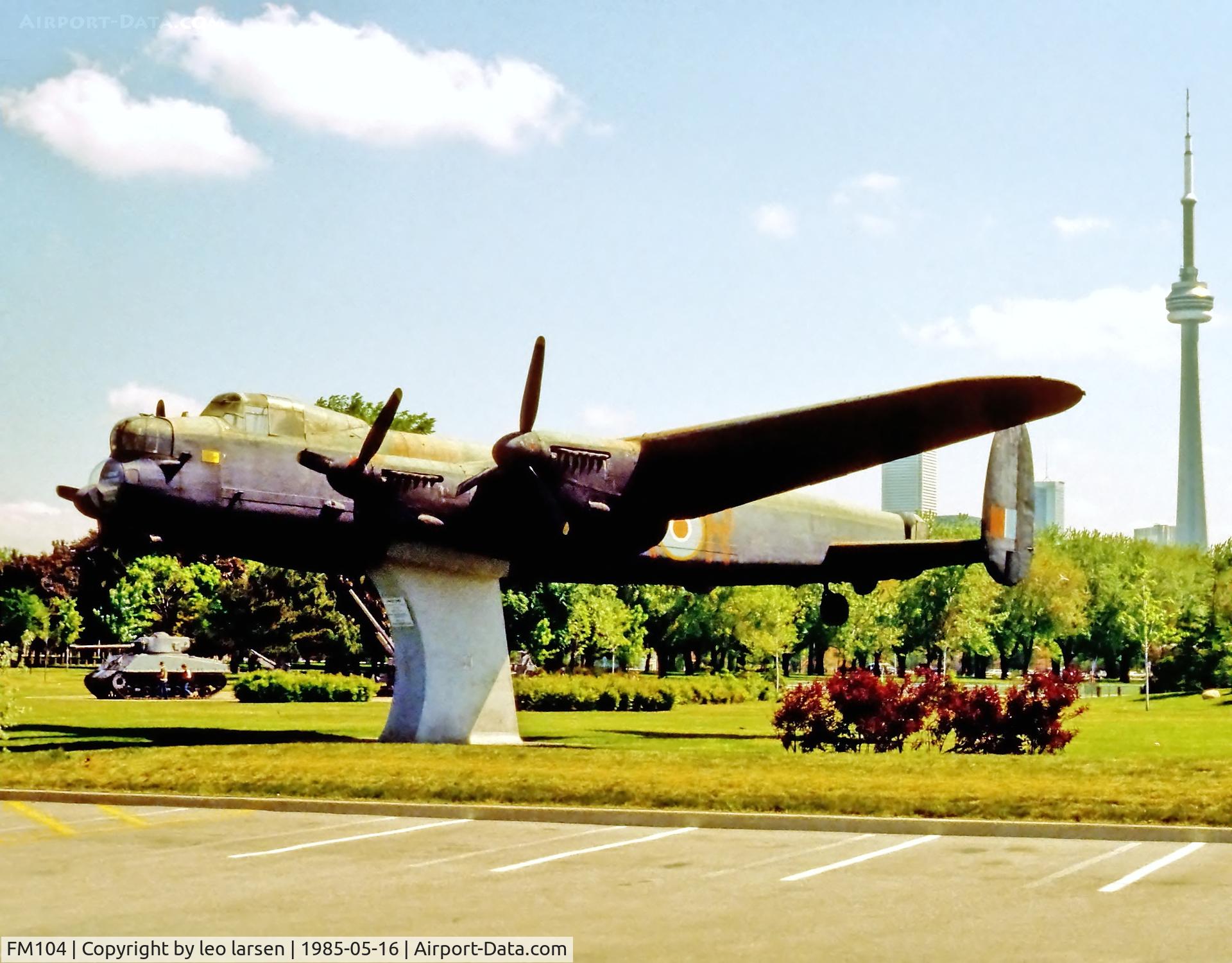 FM104, Avro 683 Lancaster B10 C/N Not found FM104, Toronto 16.5.1985