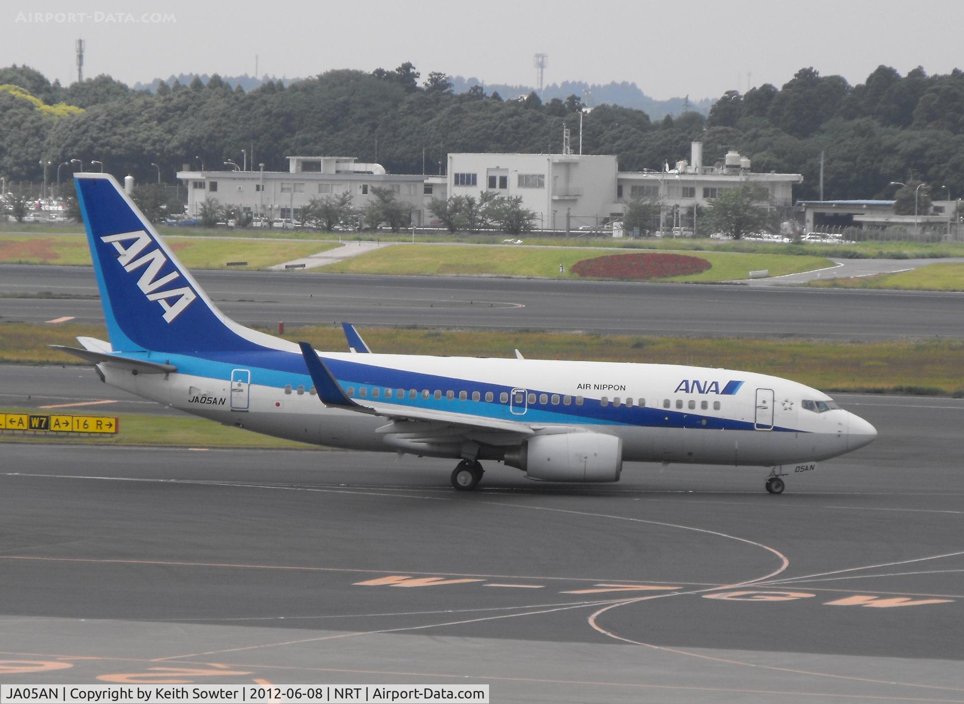 JA05AN, 2006 Boeing 727-781 C/N 33875, Taxying for departure
